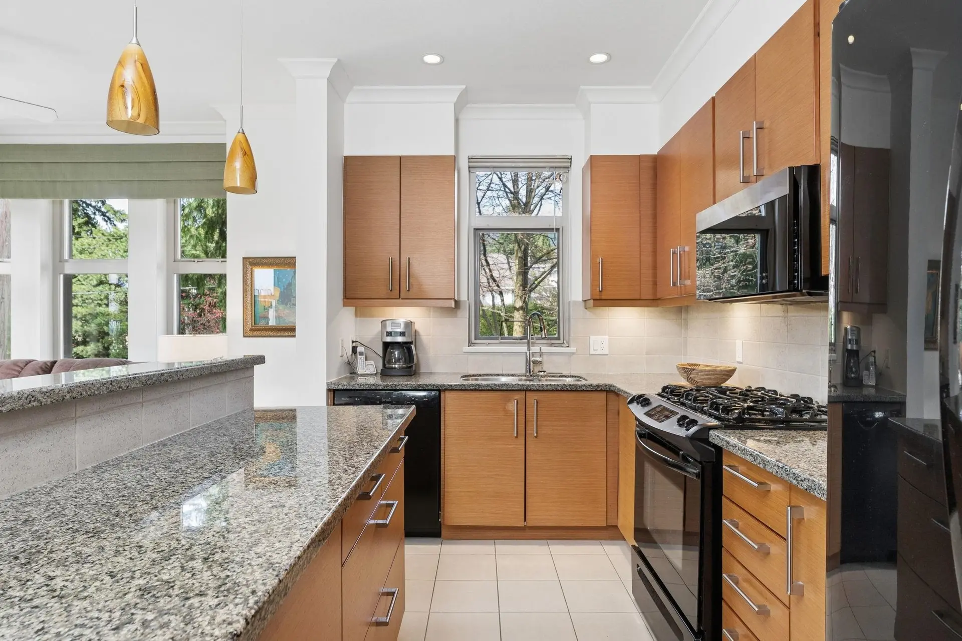 Property at #306 188 W 29TH STREET, North Vancouver, BC