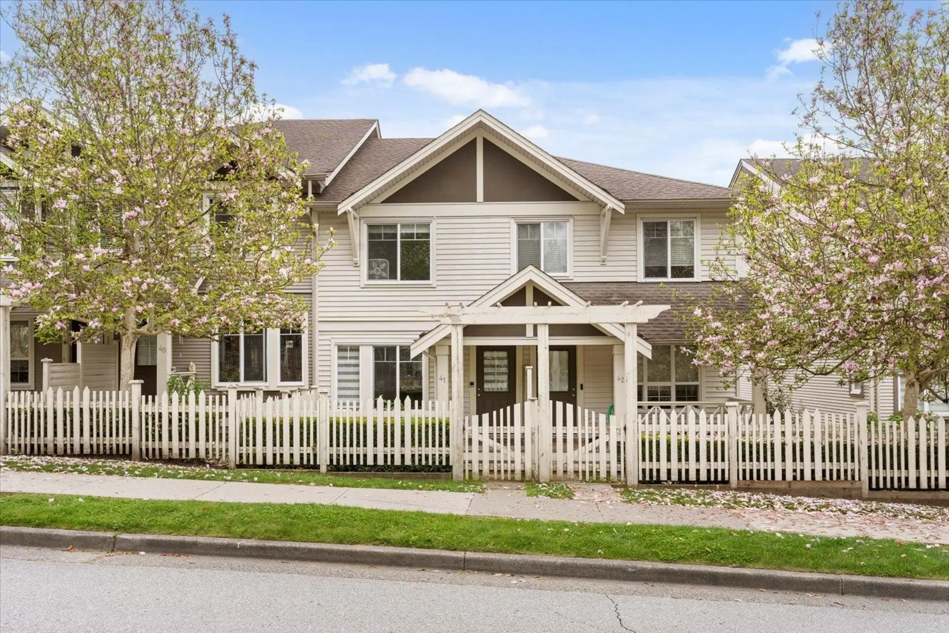 Property at #41 4401 Blauson Boulevard, Abbotsford, BC