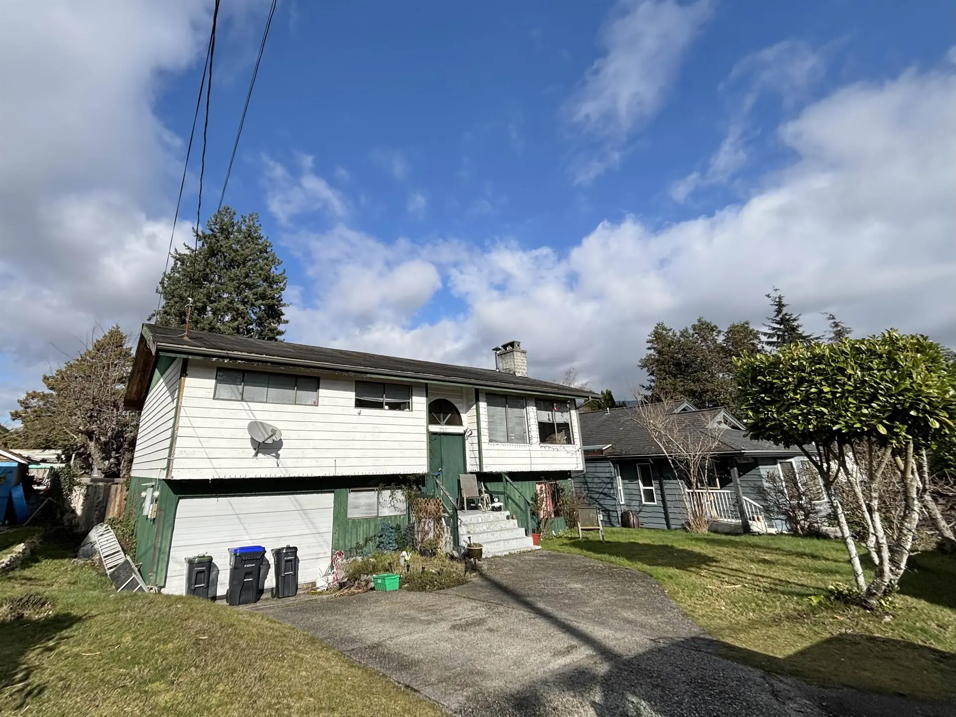 Property at 5762 SPINDRIFT STREET, Sechelt, BC