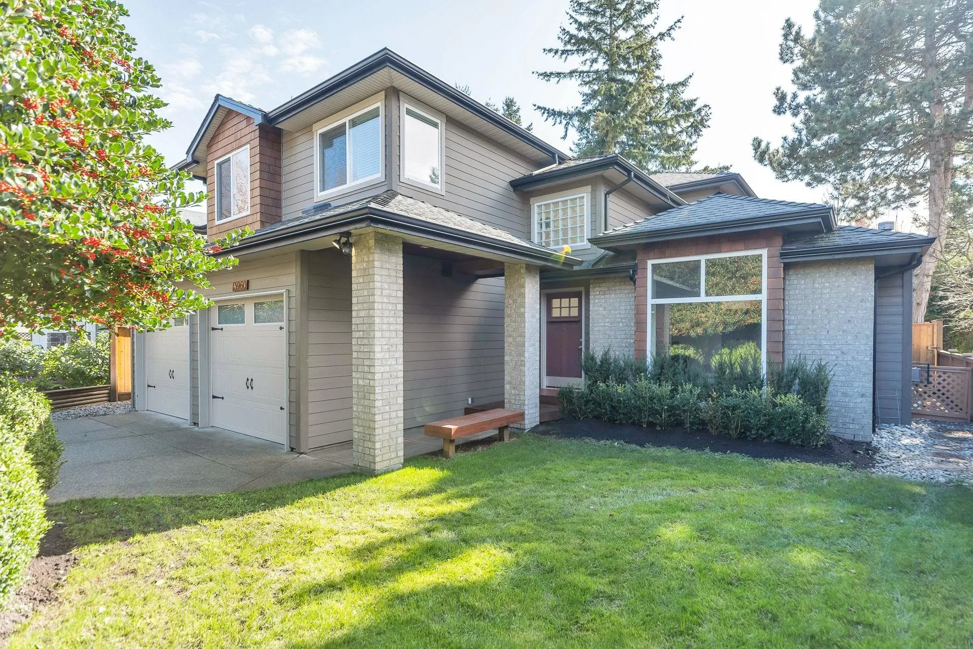 Property at 13960 Coldicutt Avenue, White Rock, BC