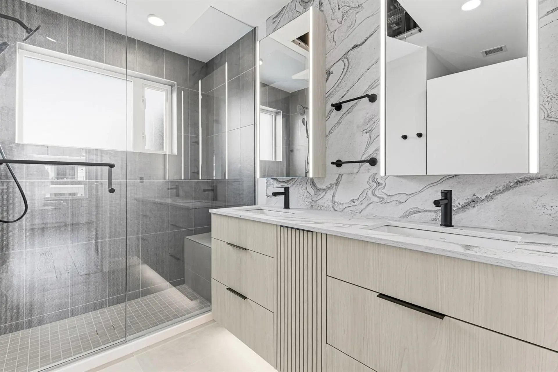 Property at #303 3590 W 39TH AVENUE, Vancouver, BC