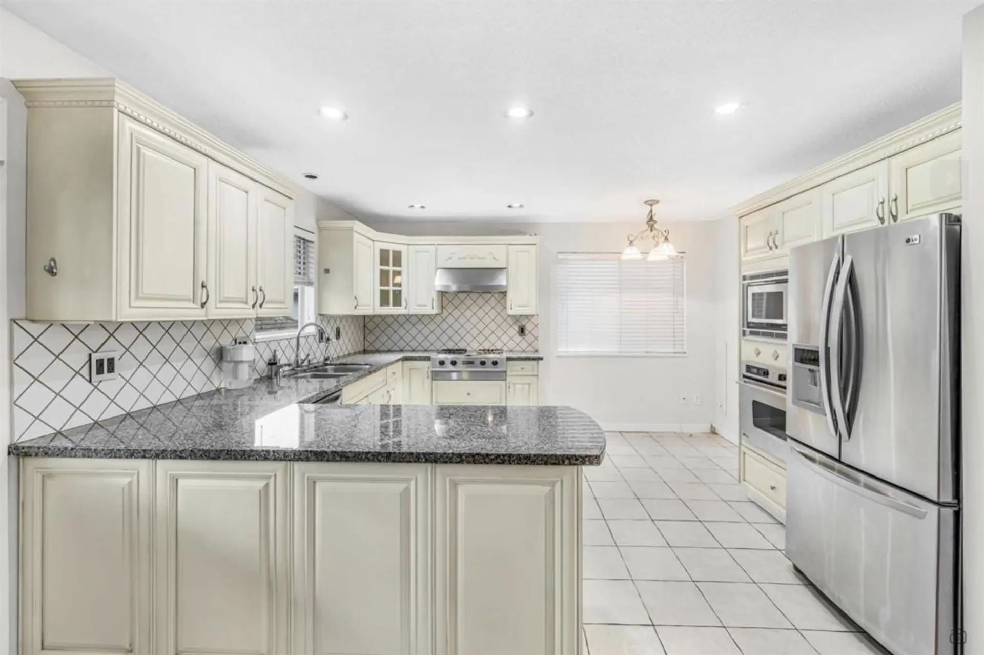 Property at 7996 PRINCE EDWARD STREET, Vancouver, BC