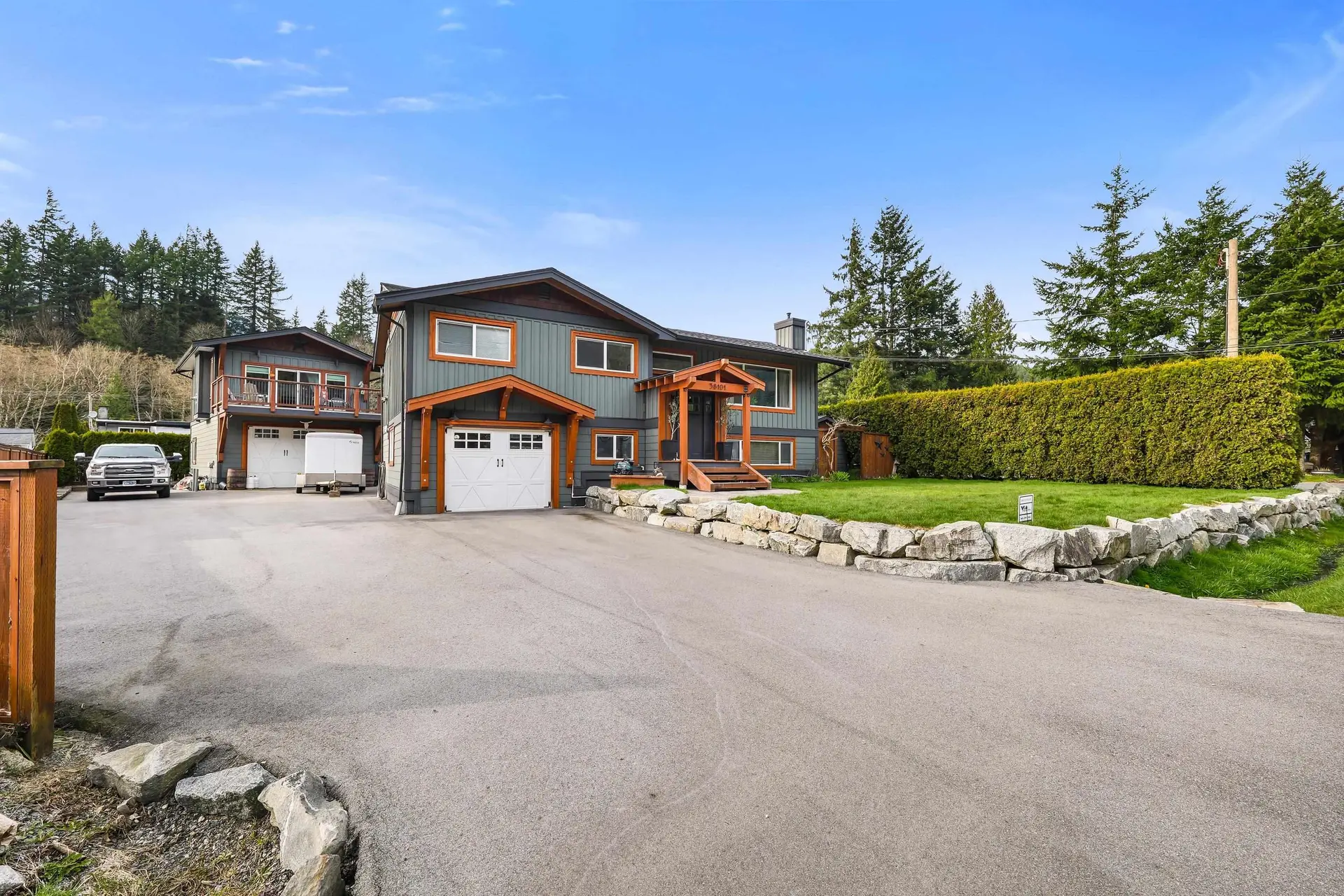 Property at 38101 Chestnut Avenue, Squamish, BC