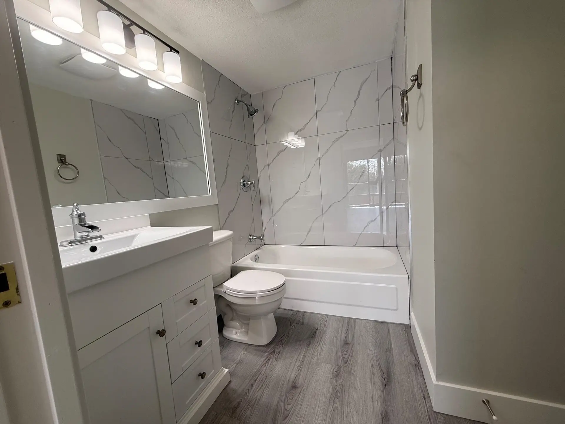 Property at #206 1955 SUFFOLK AVENUE, Port Coquitlam, BC