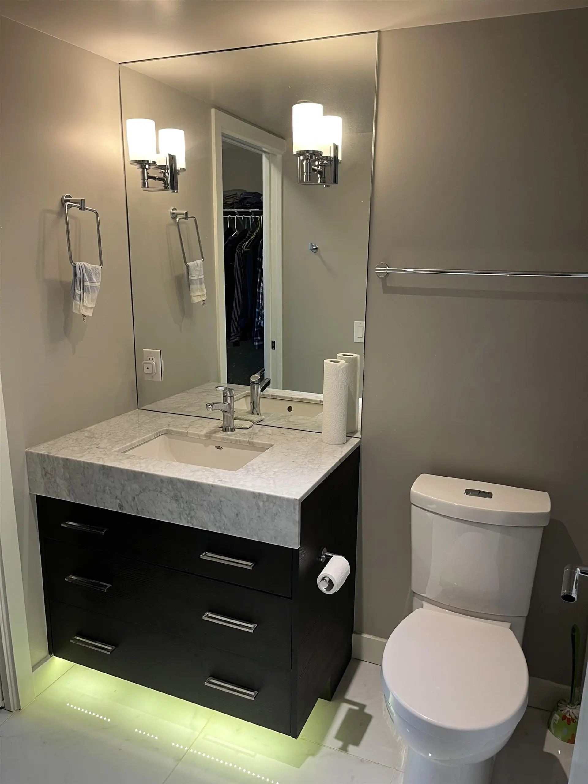 Property at #808 6188 NO. 3 ROAD, Richmond, BC