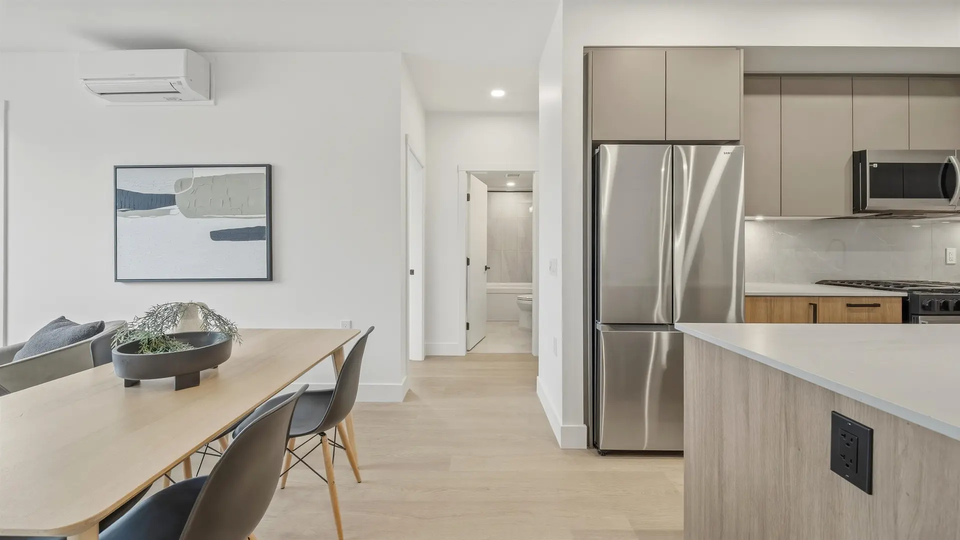 #B211 8230 208b Avenue - Image 7
