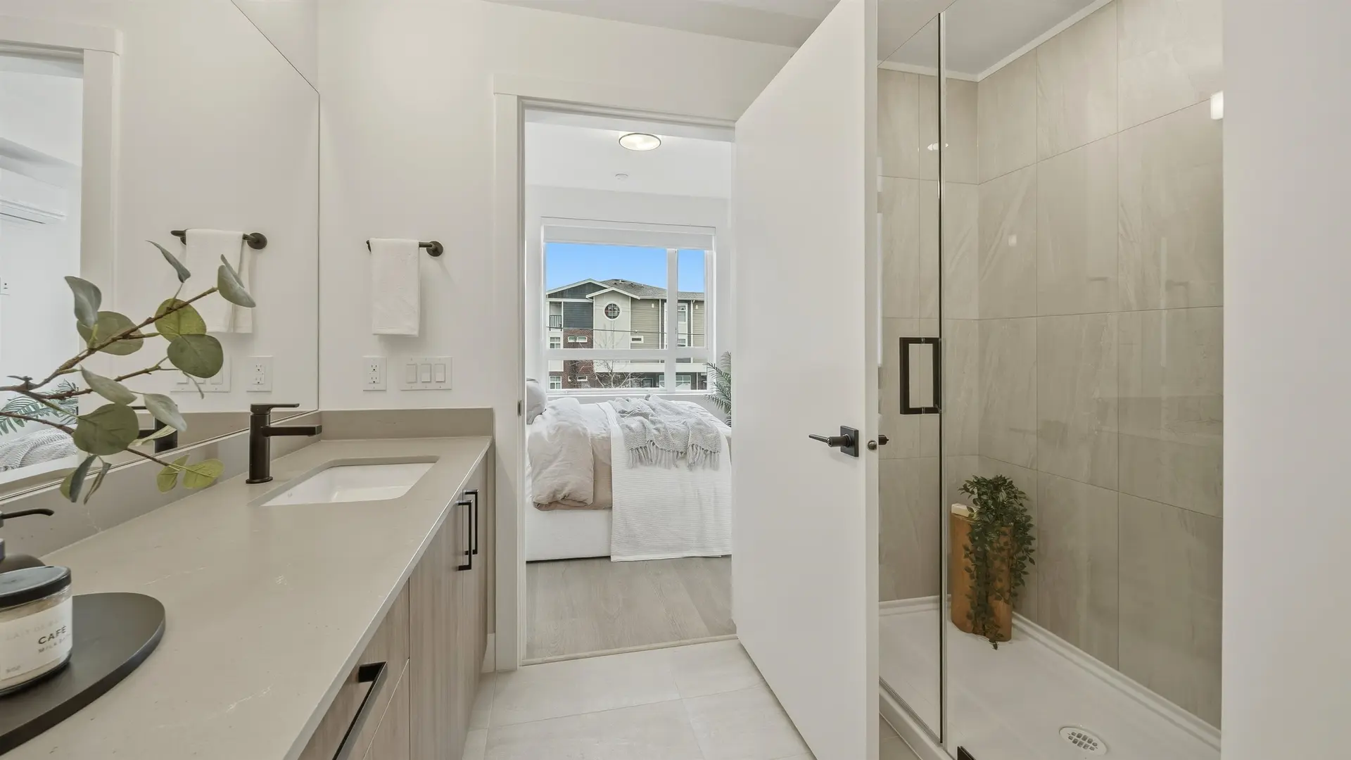#B211 8230 208b Avenue - Image 11