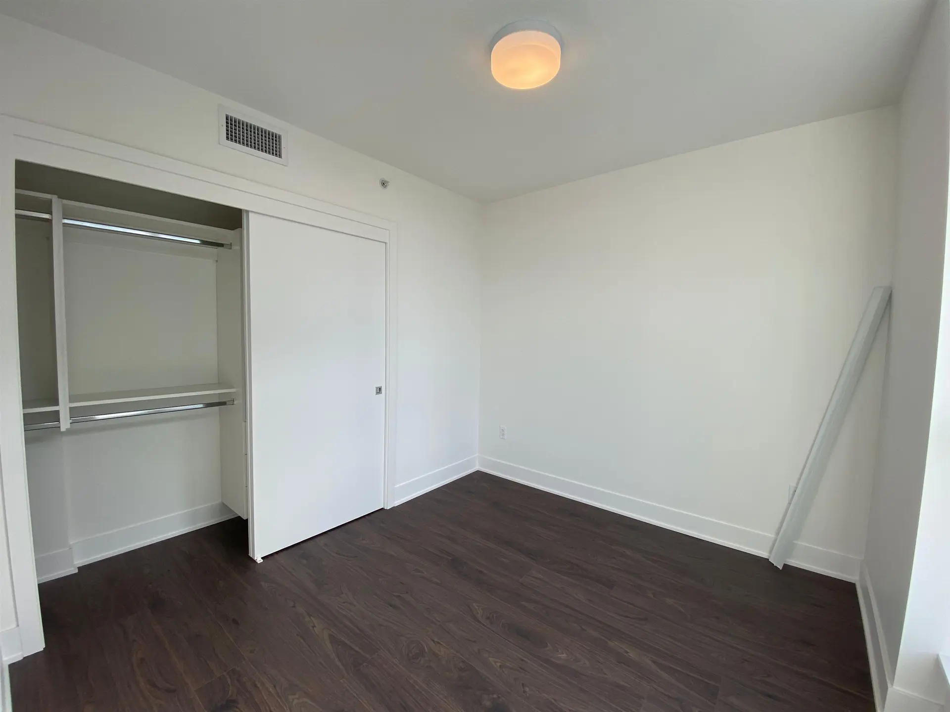 Property at #1608 450 WESTVIEW STREET, Coquitlam, BC