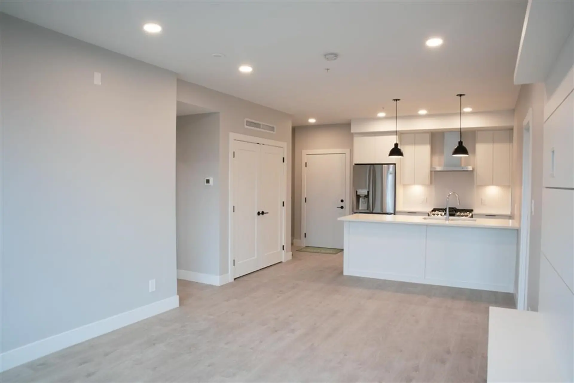 Property at #211 14818 60 AVENUE, Surrey, BC