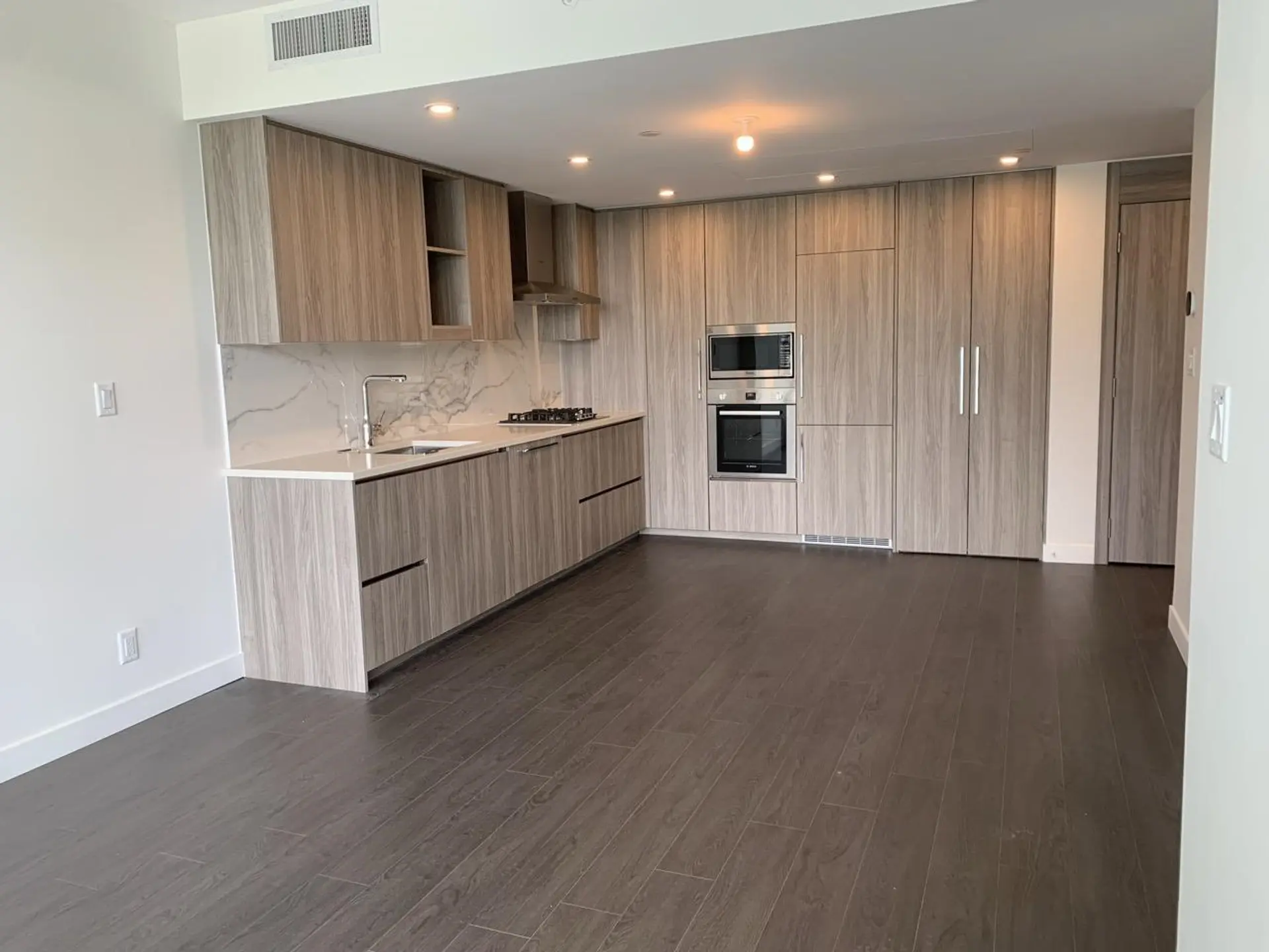 Property at #705 13778 100 AVENUE, Surrey, BC