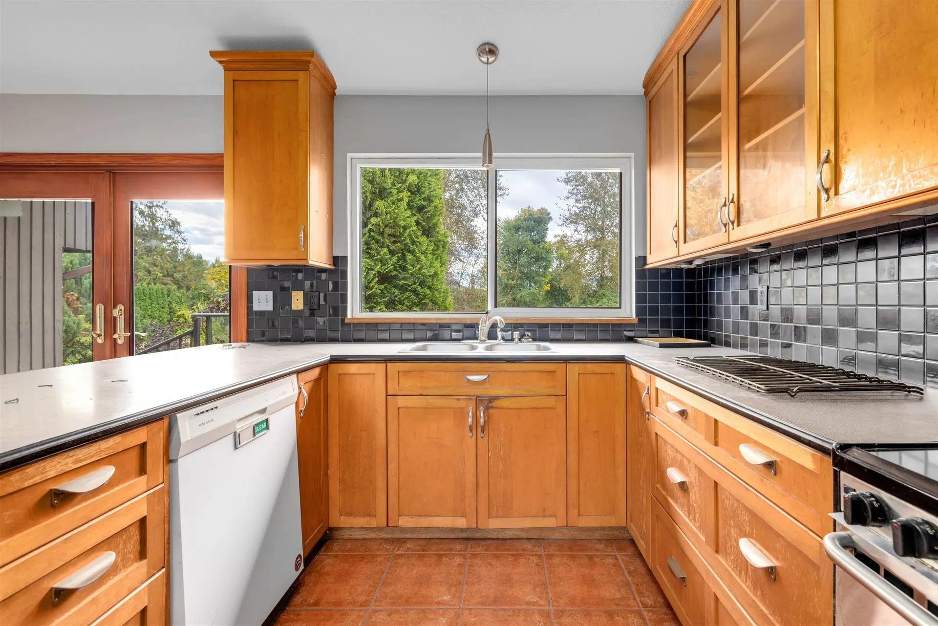 Property at 18208 21A AVENUE, Surrey, BC