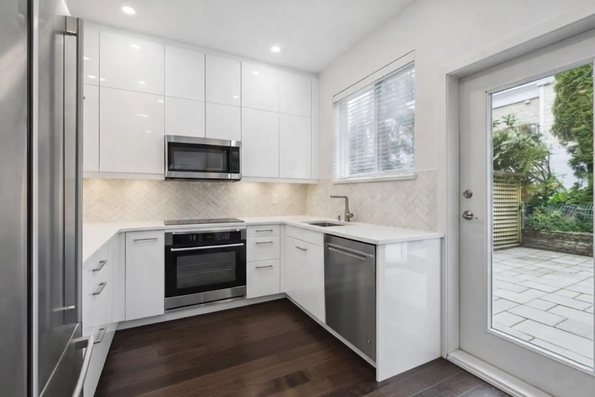 Property at 158 W 22ND STREET, North Vancouver, BC