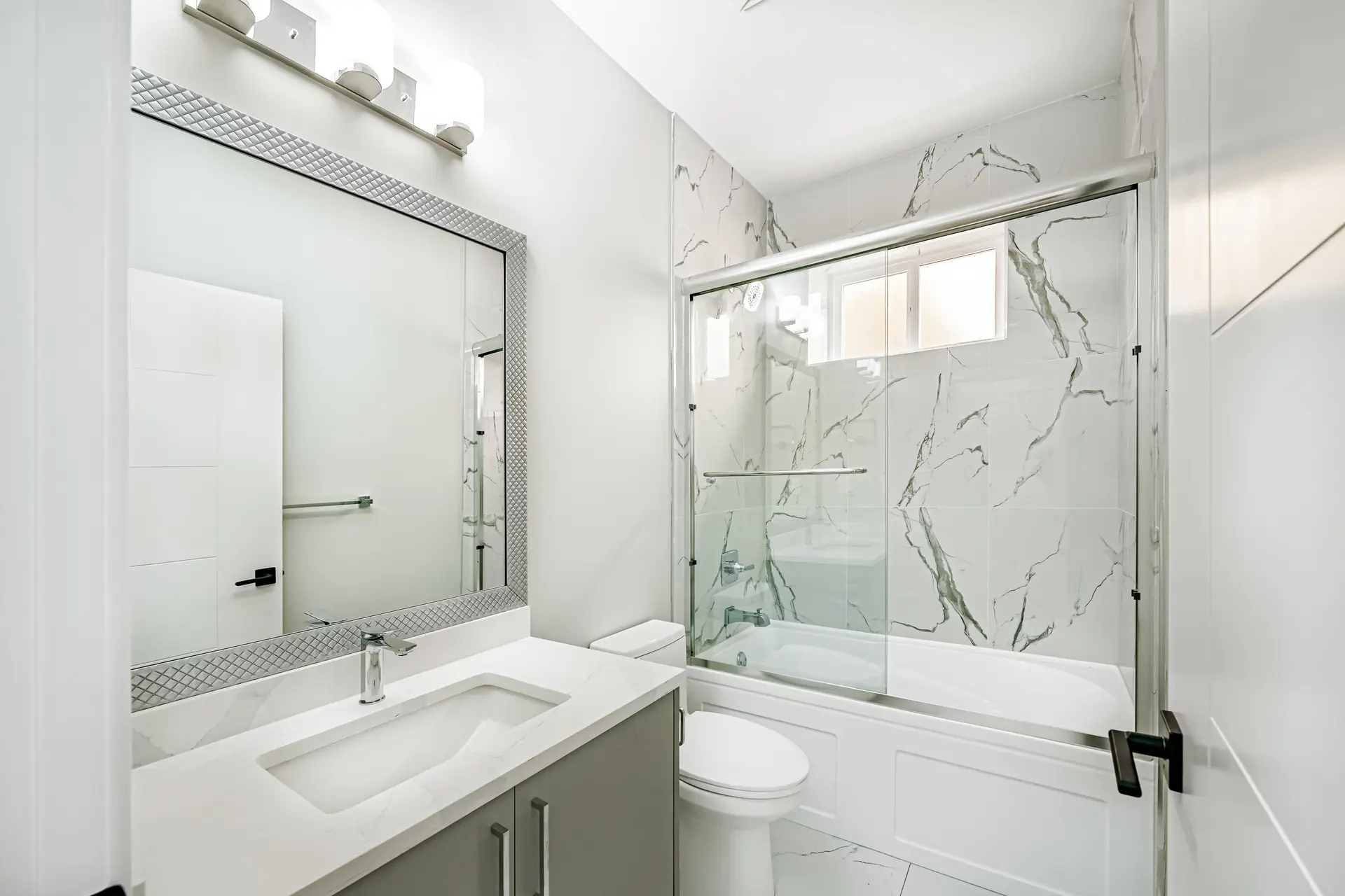 Property at 14711 62A AVENUE, Surrey, BC