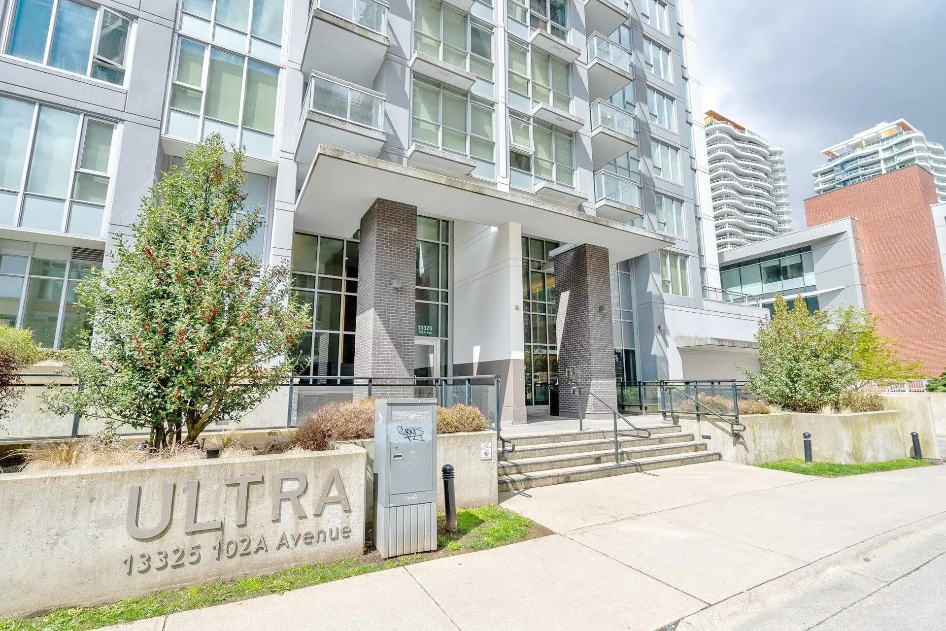 Property at #1807 13325 102A AVENUE, Surrey, BC