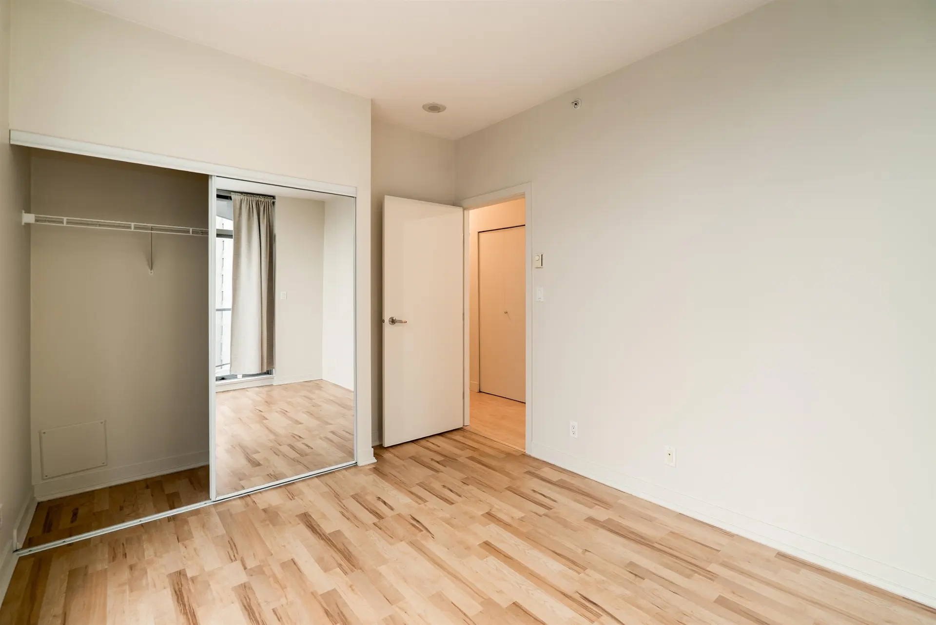 Property at #706 1050 SMITHE STREET, Vancouver, BC