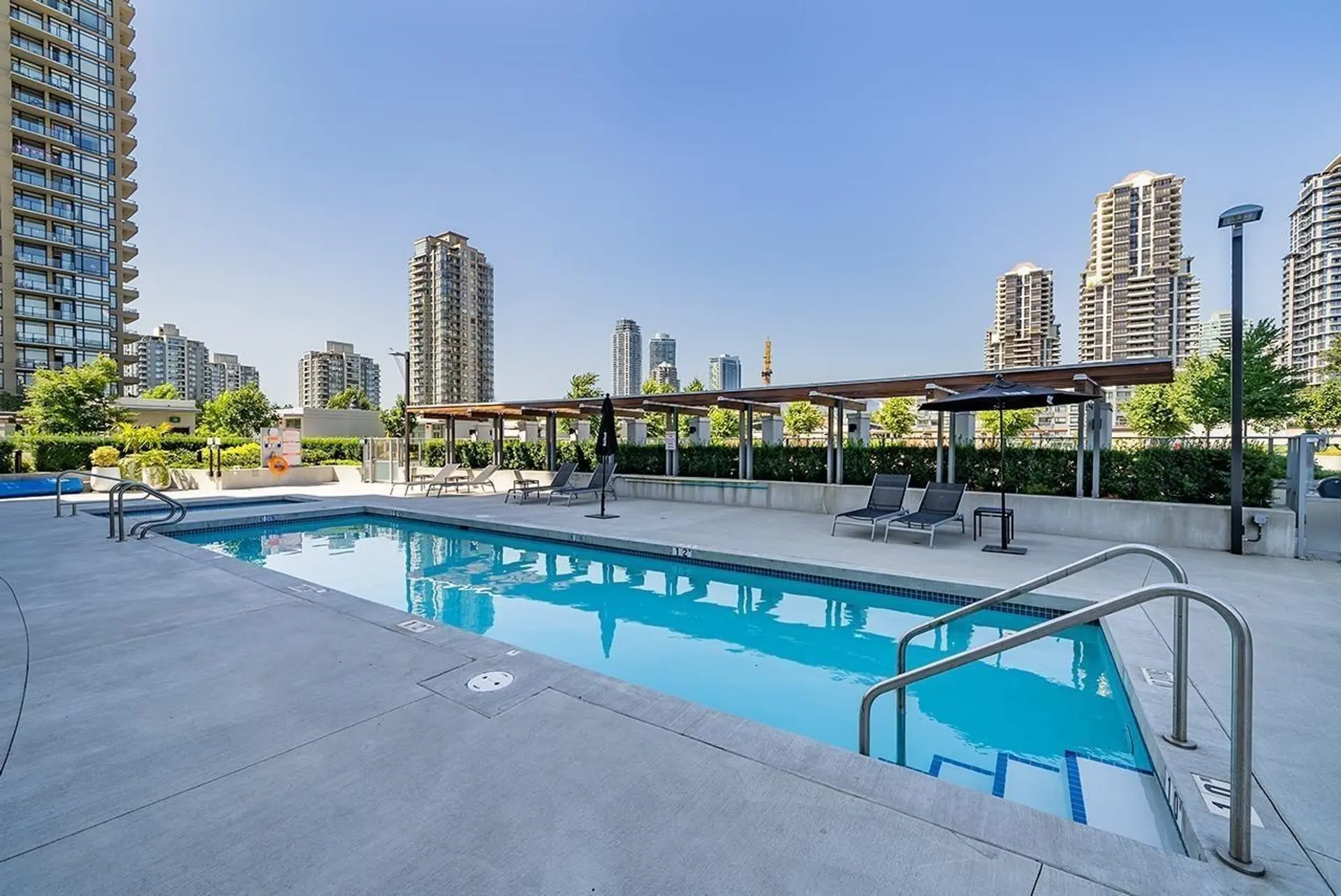 Property at #606 2388 MADISON AVENUE, Burnaby, BC