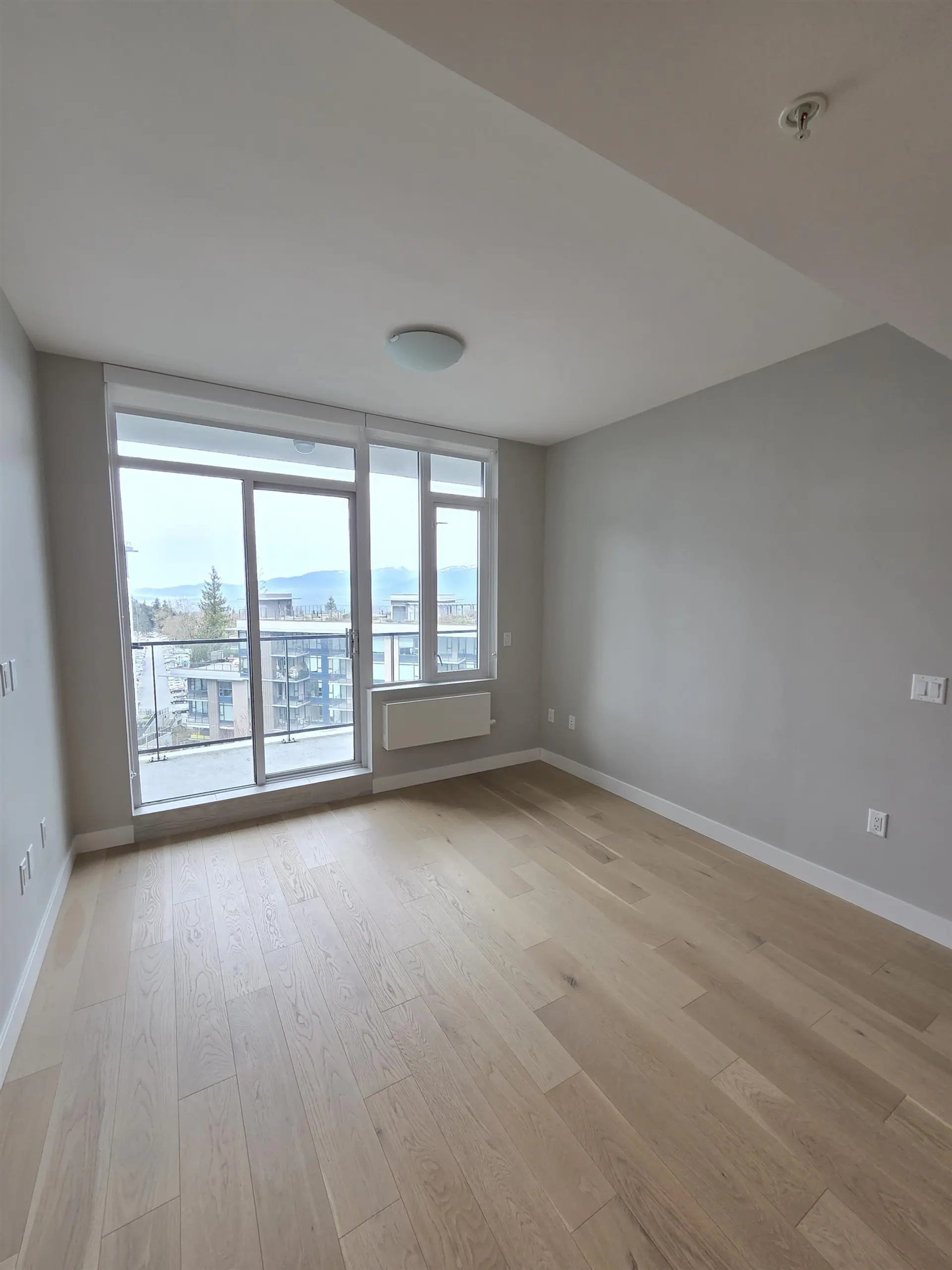 Property at #801 8761 UNIVERSITY CRESCENT, Burnaby, BC