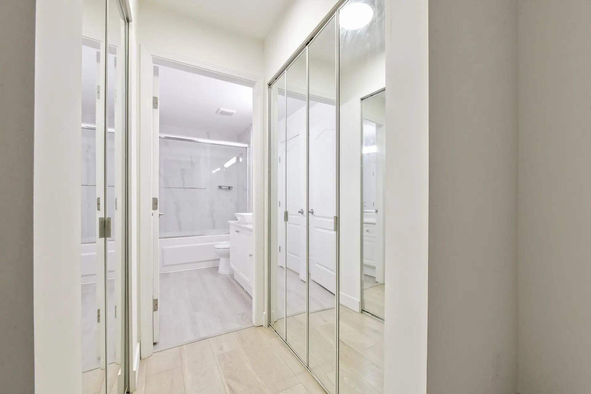 Property at #309 15150 108 AVENUE, Surrey, BC