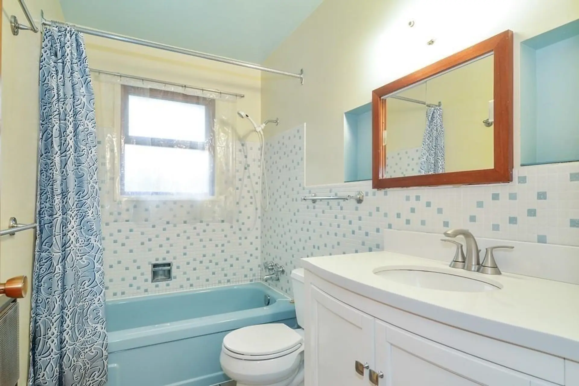 Property at 33875 RICHARDS AVENUE, Mission, BC