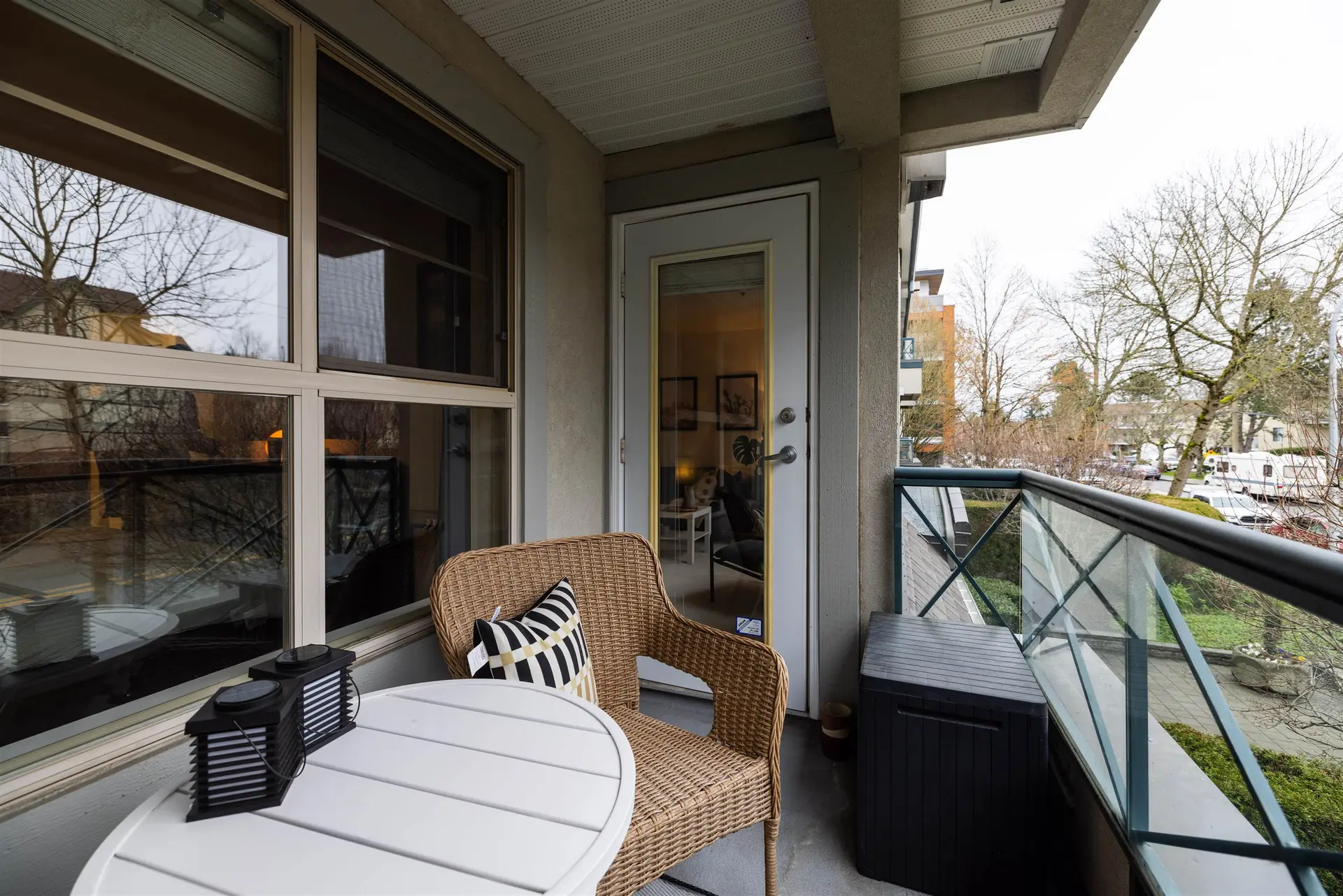 Property at #207 15325 17 AVENUE, Surrey, BC