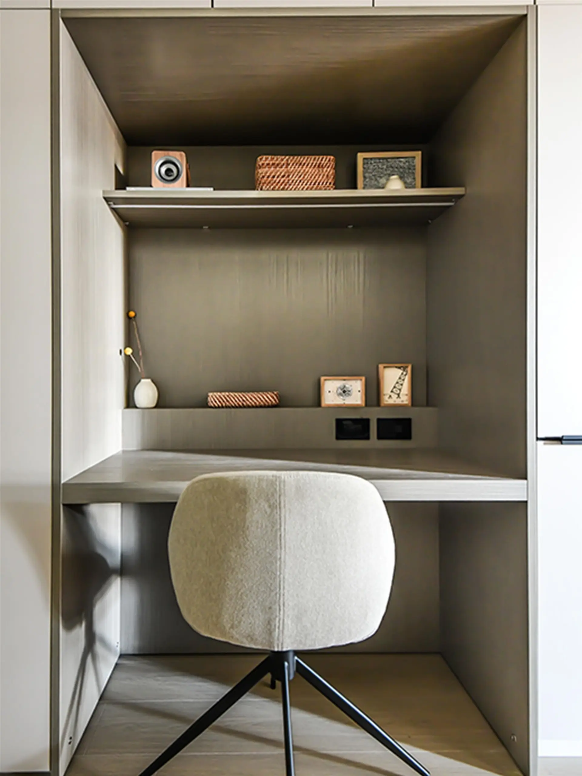 Property at #107 125 ALBERT STREET, Port Moody, BC