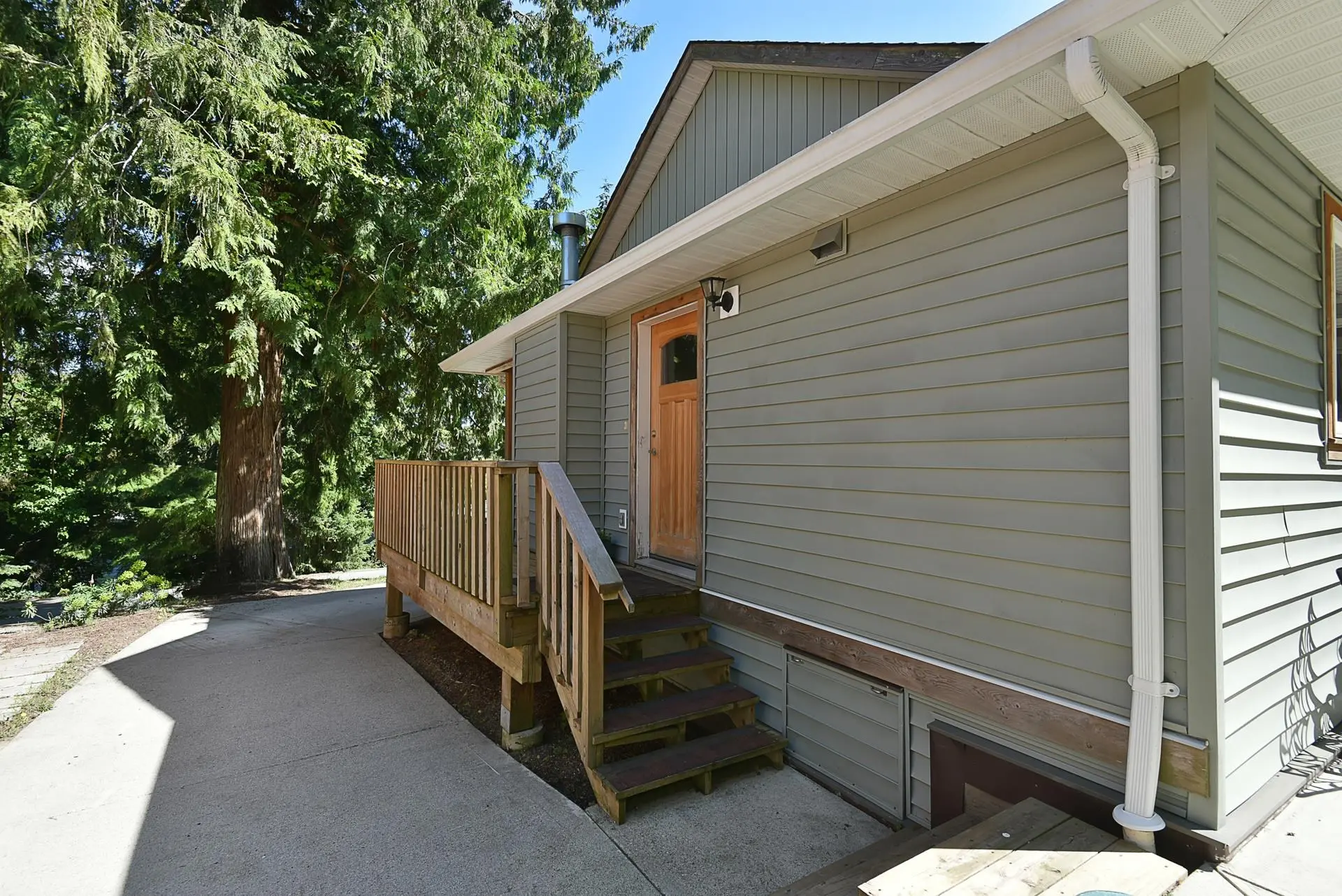 Property at 5689 SALMON DRIVE, Sechelt, BC