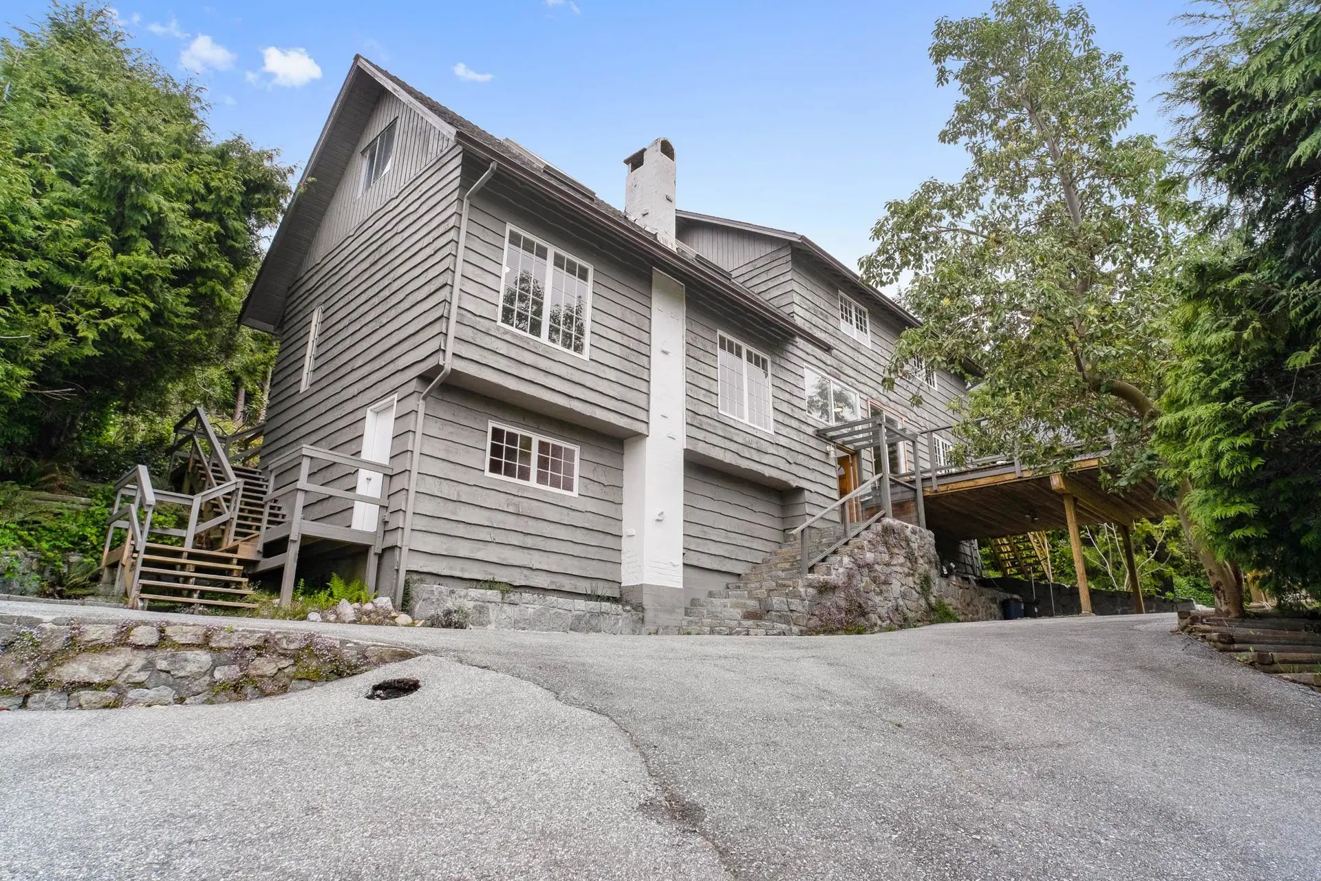 Property at 4607 WOODGREEN DRIVE, West Vancouver, BC