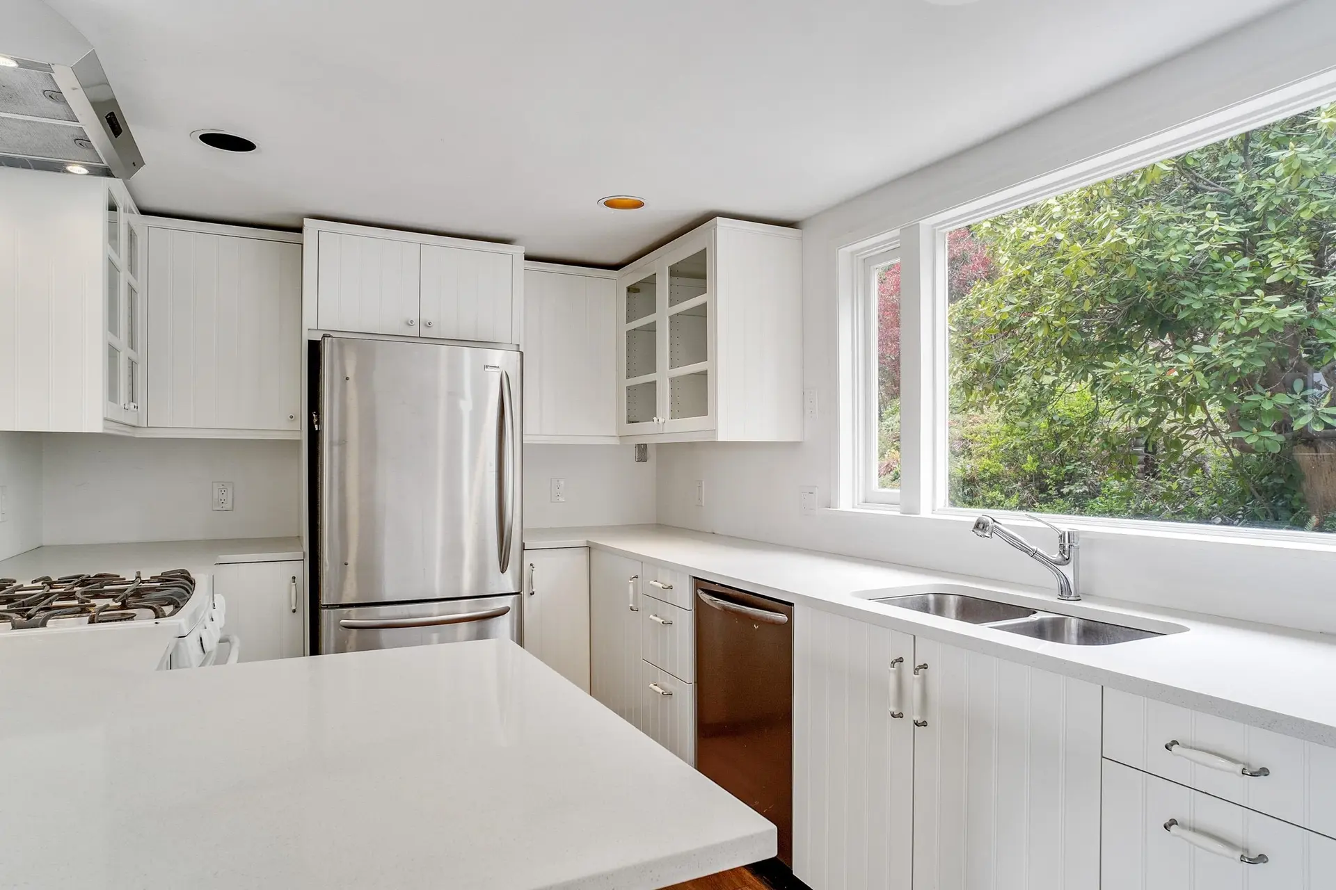 Property at 4607 WOODGREEN DRIVE, West Vancouver, BC