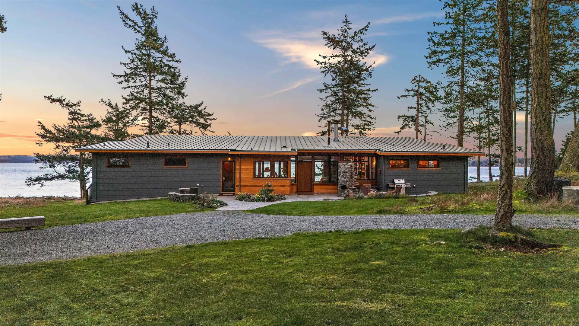 Property at 489 ARBUTUS SPUR, , BC