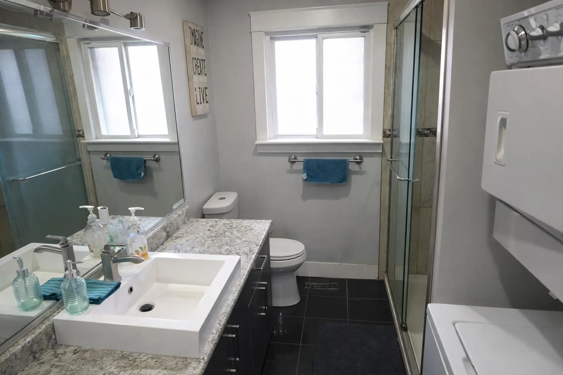 Property at 1960 CATALINA CRESCENT, Abbotsford, BC