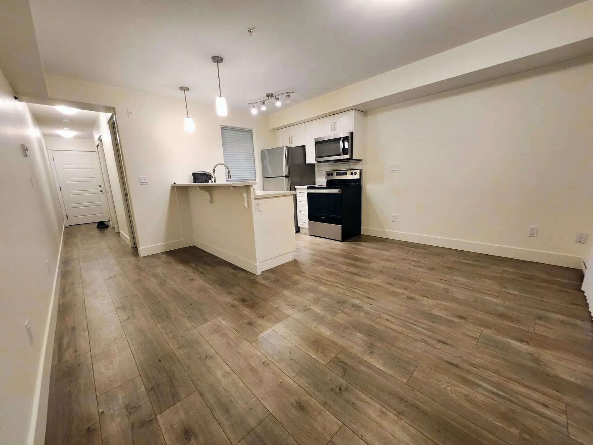 Property at #322 30515 CARDINAL AVENUE, Abbotsford, BC