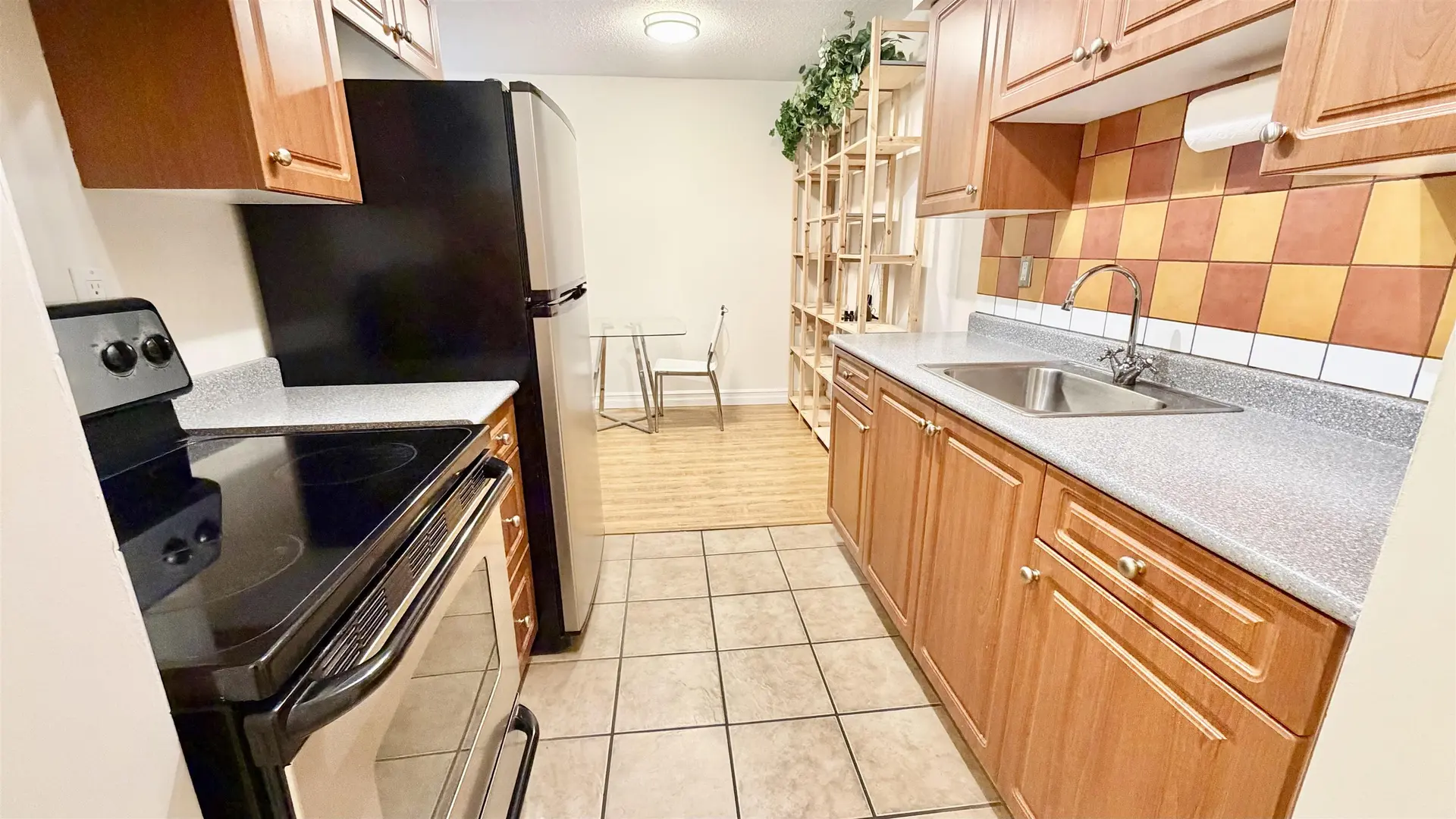 Property at #304 1442 BLACKWOOD STREET, White Rock, BC