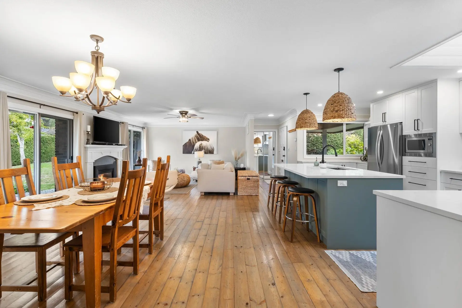 Property at 14015 MARINE DRIVE, White Rock, BC