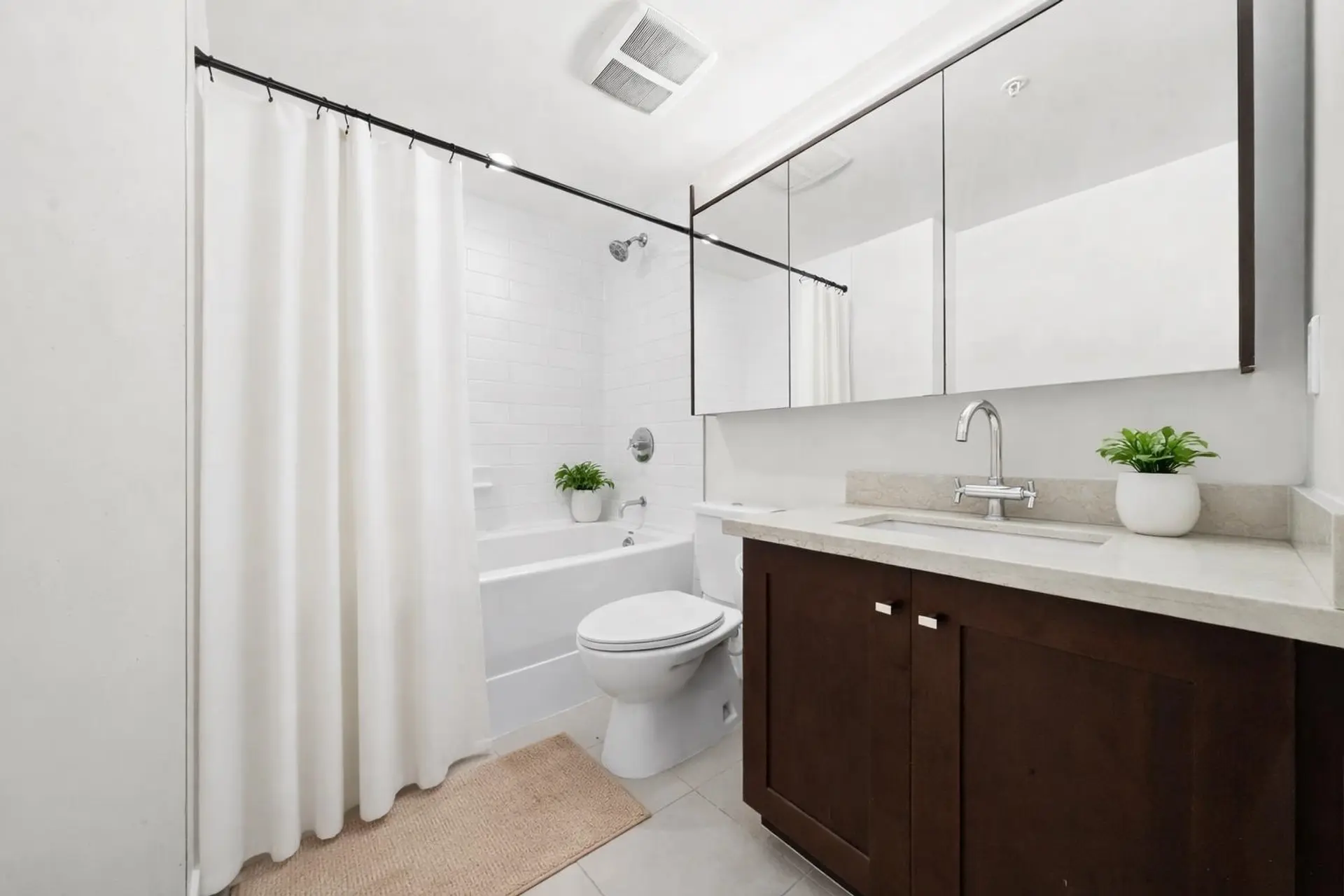 Property at #808 888 HOMER STREET, Vancouver, BC