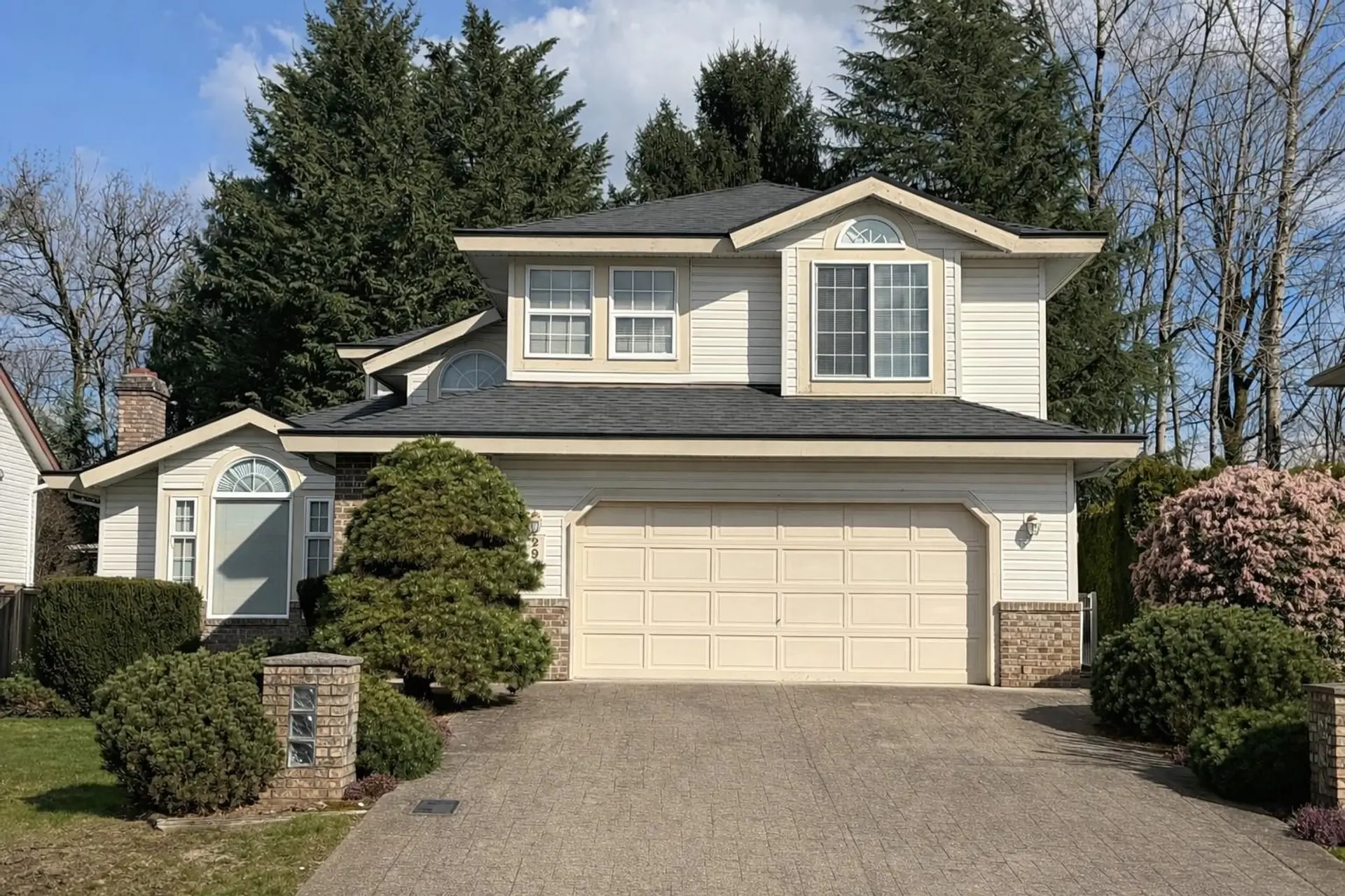 Property at 2983 Southern Crescent, Abbotsford, BC