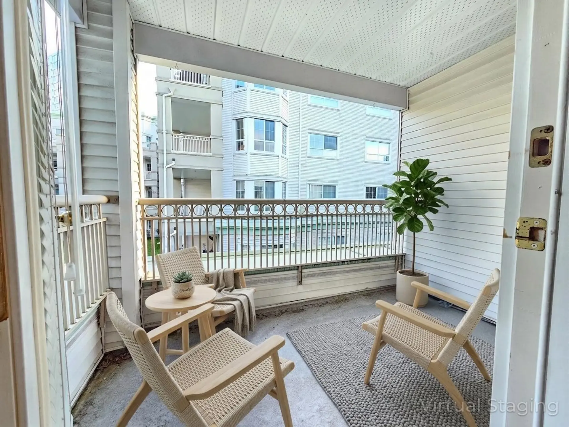 Property at #304 15258 105 AVENUE, Surrey, BC