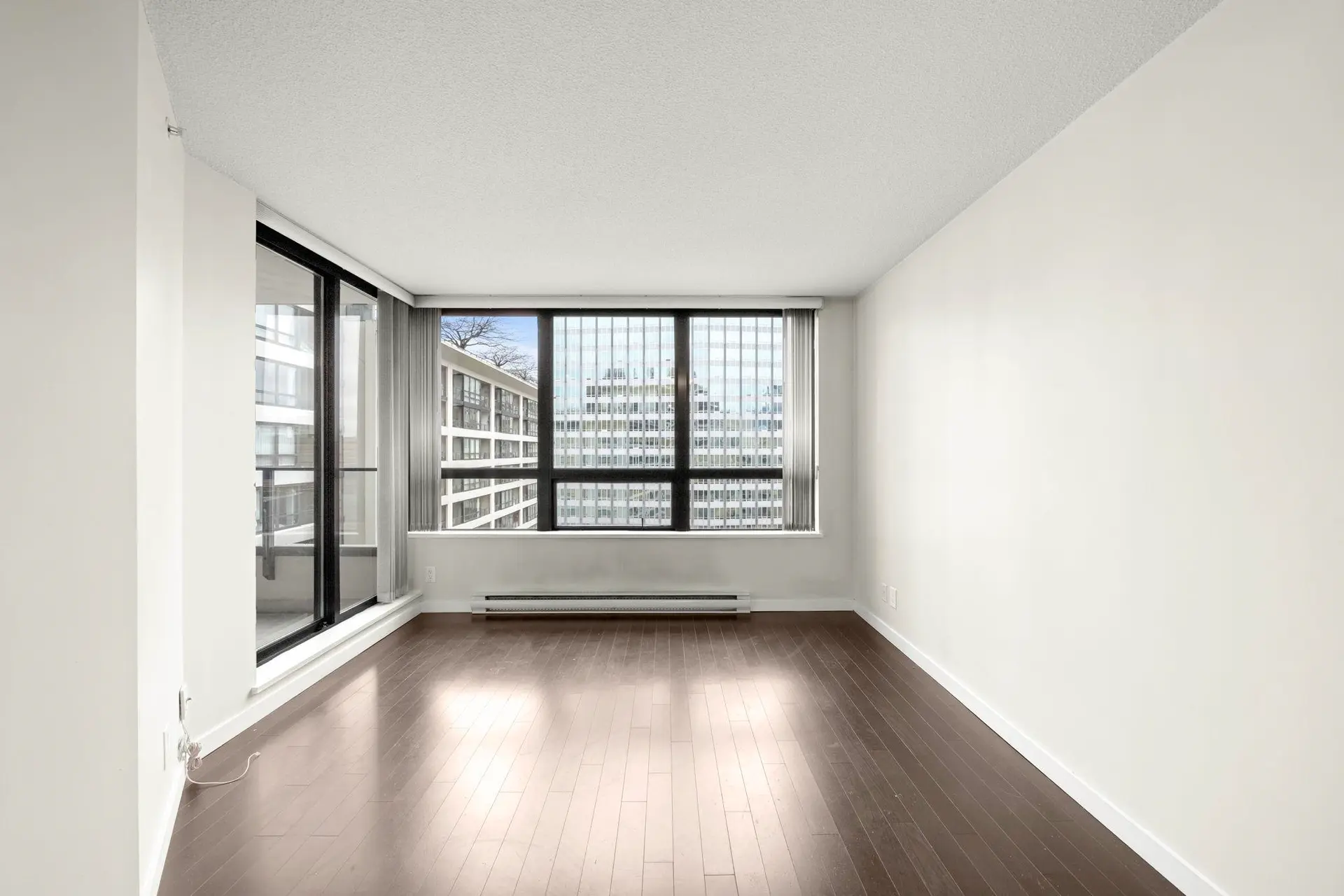 Property at #1615 938 SMITHE STREET, Vancouver, BC