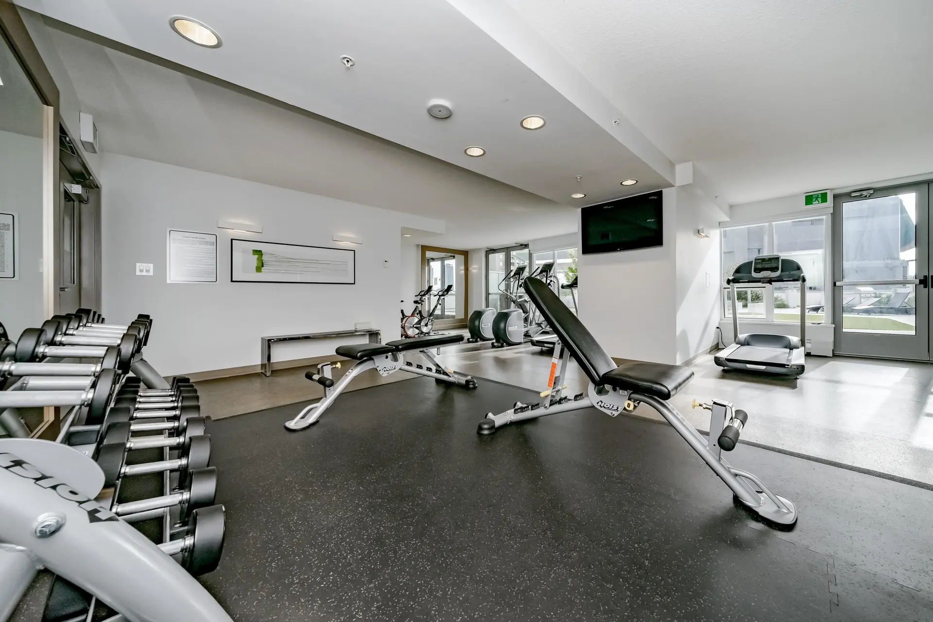 Property at #1609 13398 104 AVENUE, Surrey, BC