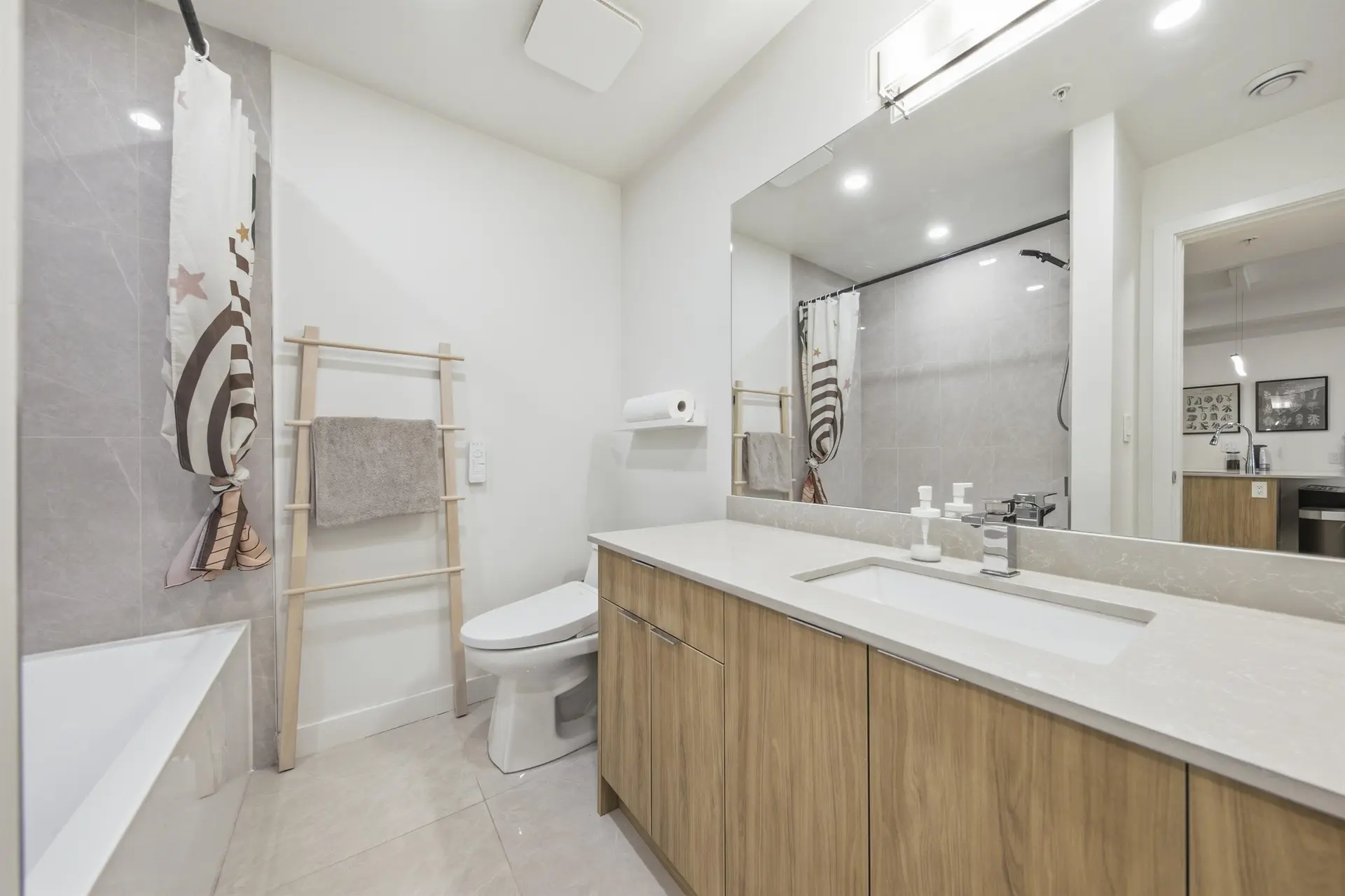 Property at #303 11913 BURNETT STREET, Maple Ridge, BC