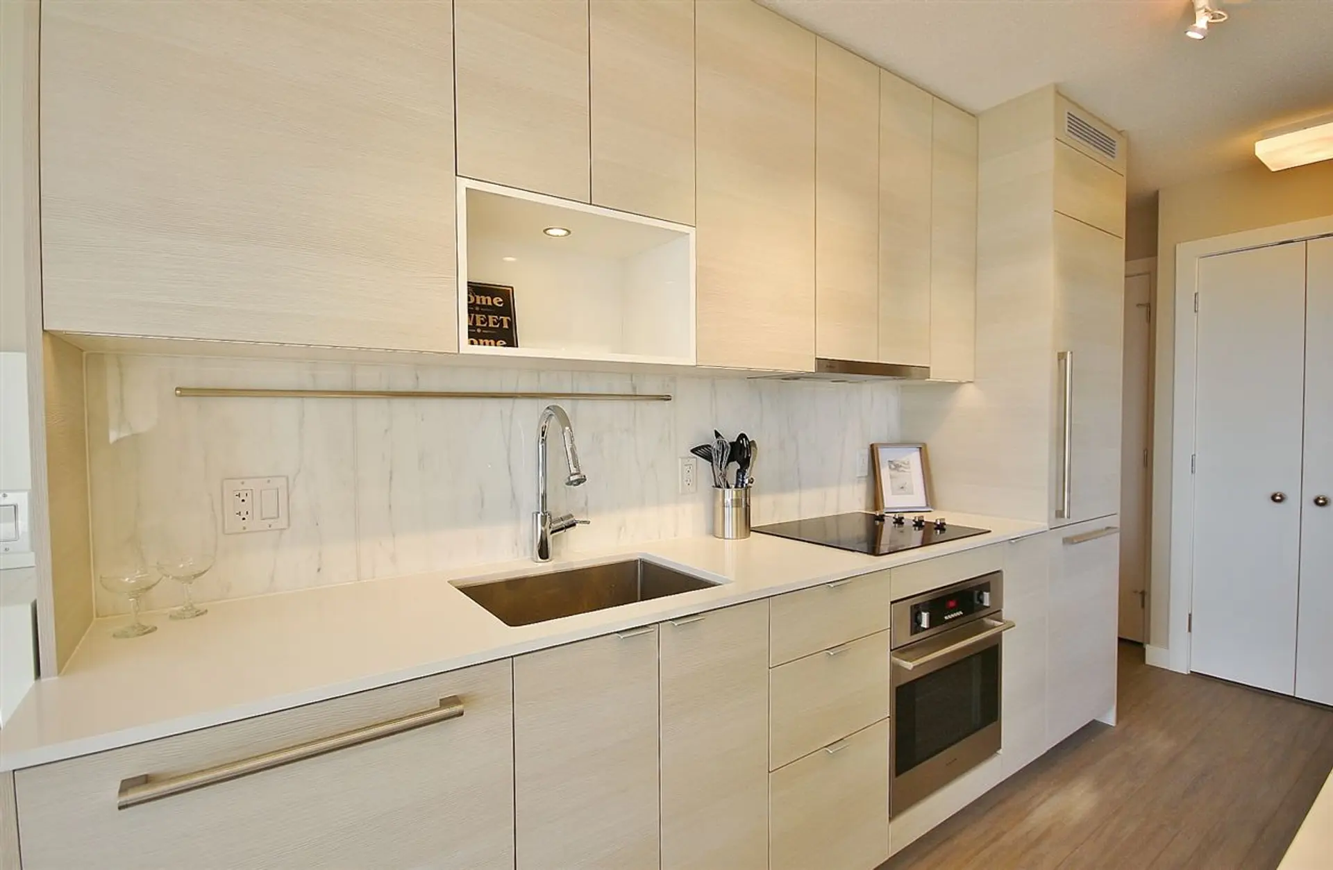 Property at #1110 13398 104 AVENUE, Surrey, BC