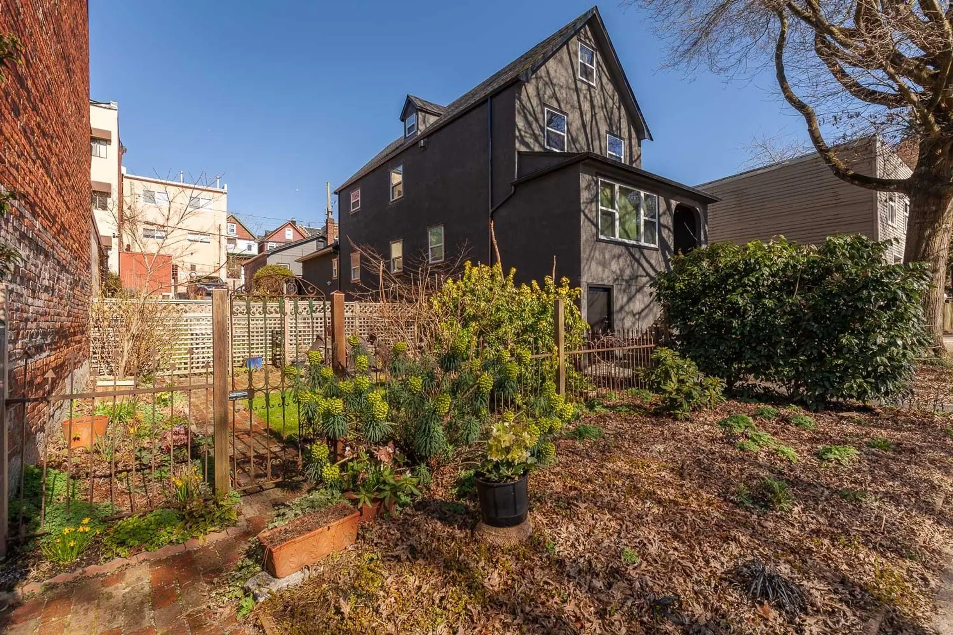 Property at 511 E GEORGIA STREET, Vancouver, BC