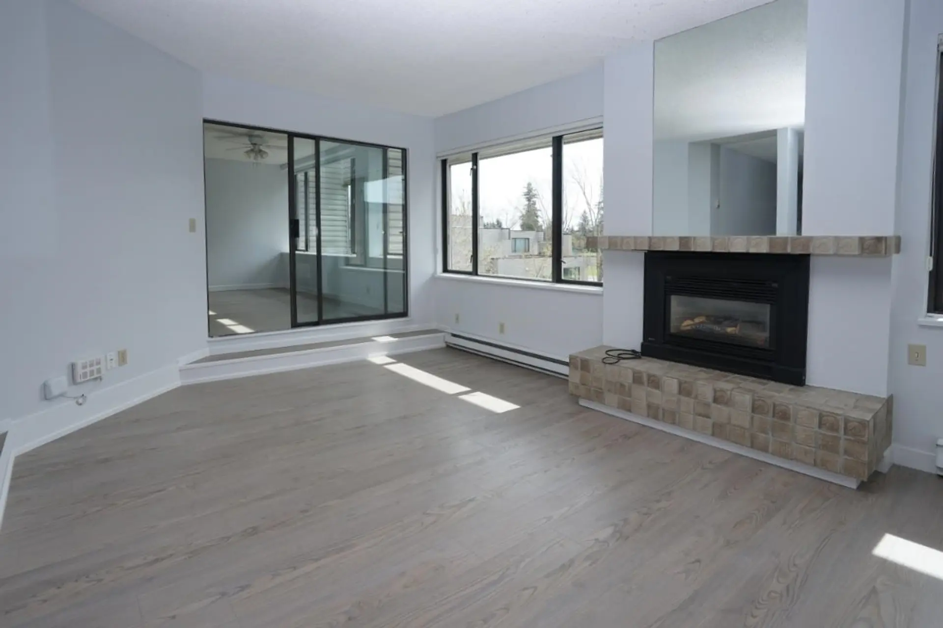 Property at #306 15275 19 AVENUE, Surrey, BC