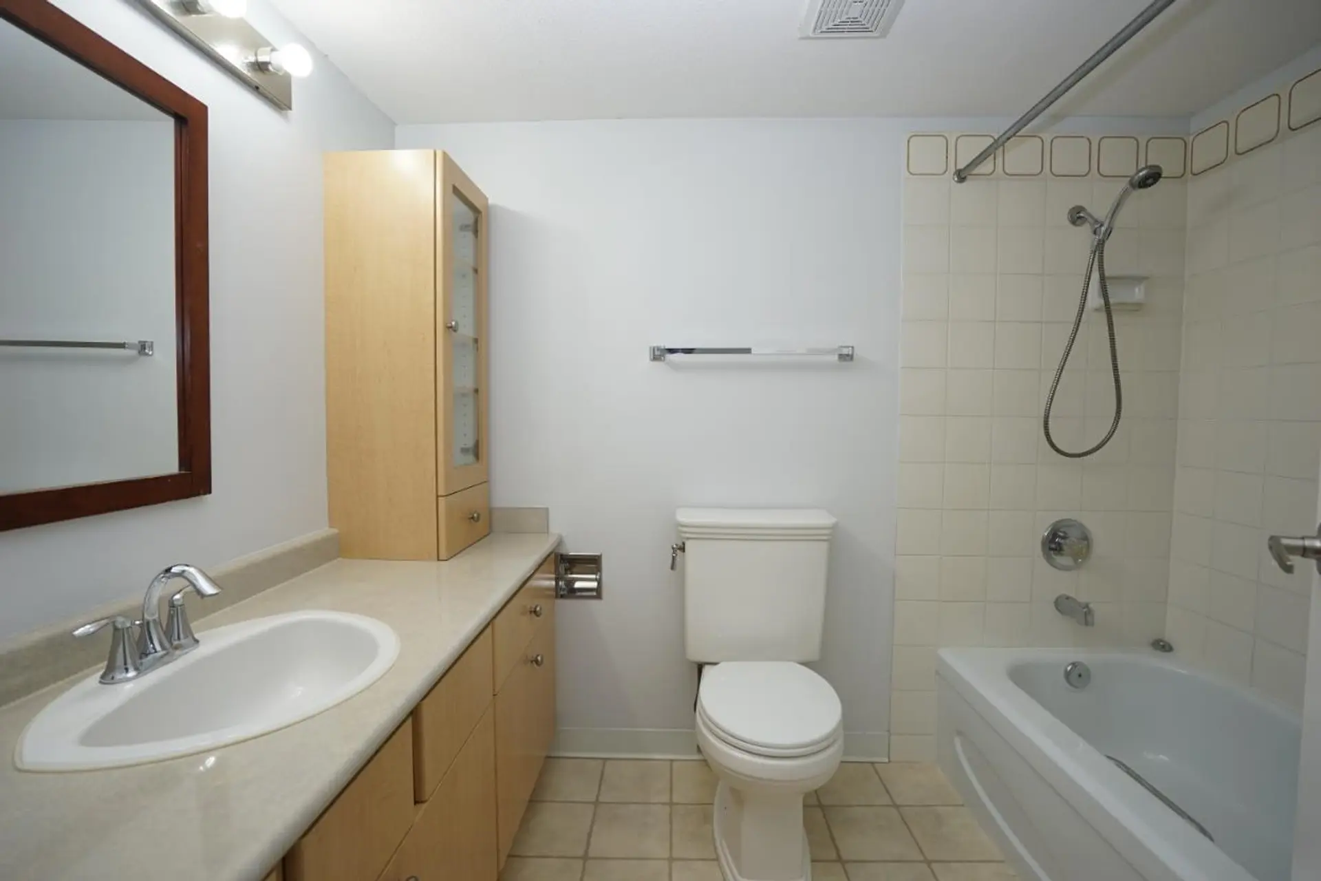 Property at #306 15275 19 AVENUE, Surrey, BC