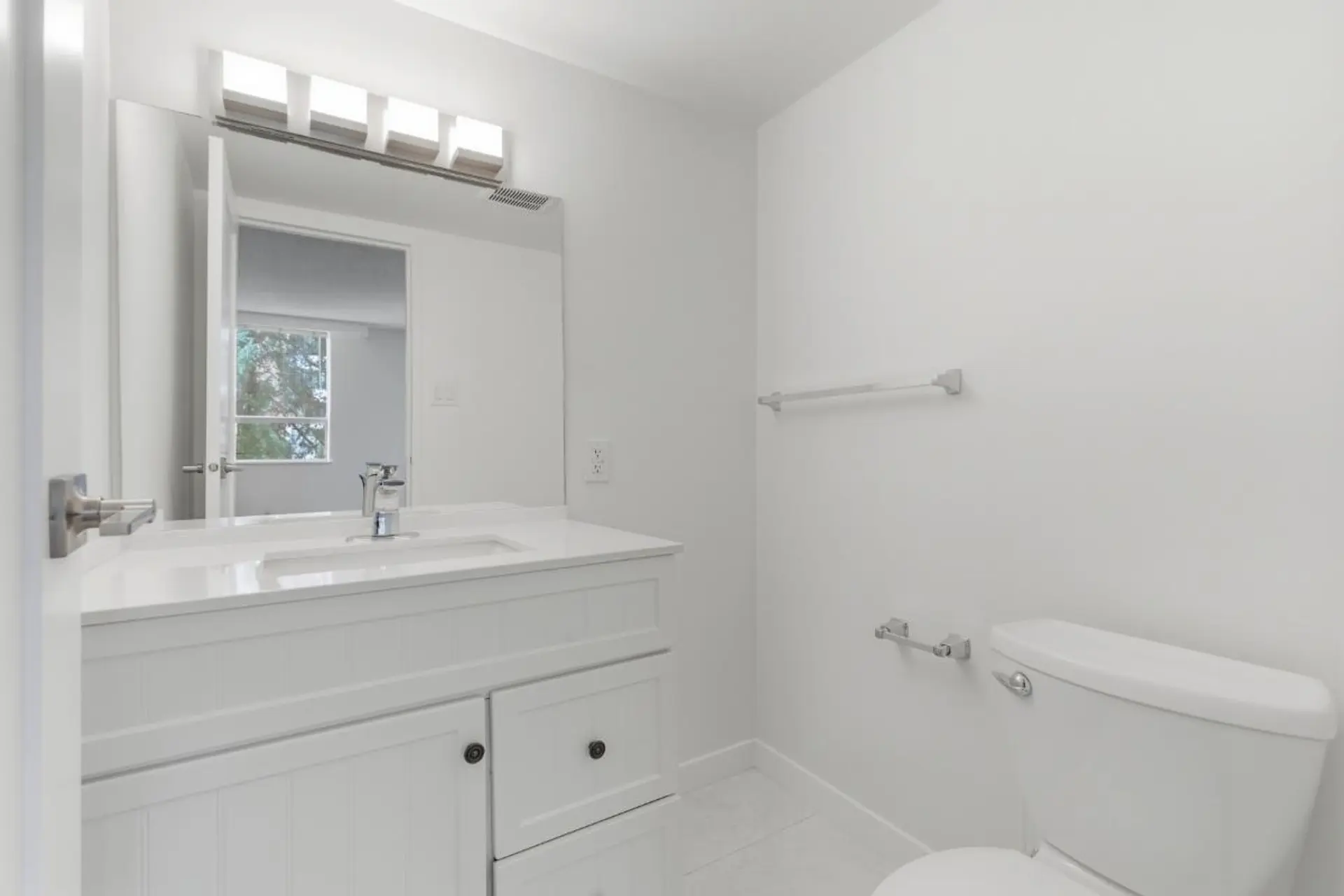 Property at #706 2012 FULLERTON AVENUE, North Vancouver, BC