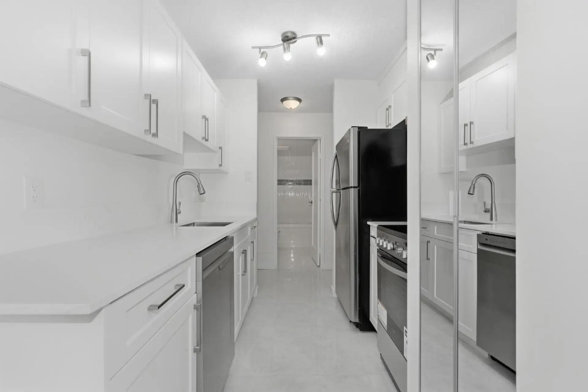 Property at #706 2012 FULLERTON AVENUE, North Vancouver, BC