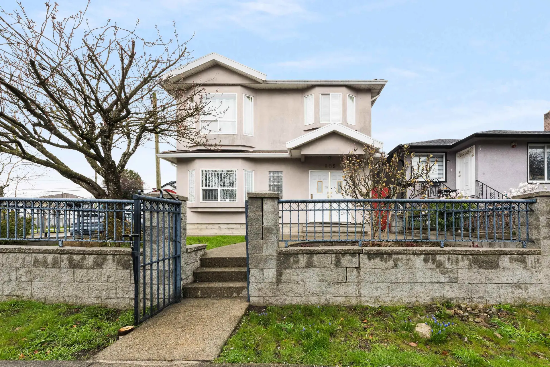 Property at 805 E 57th Avenue, Vancouver, BC