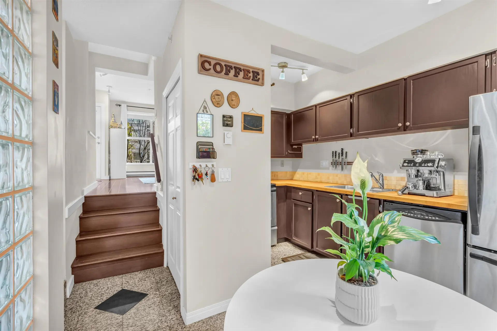 Property at #11 877 W 7TH AVENUE, Vancouver, BC