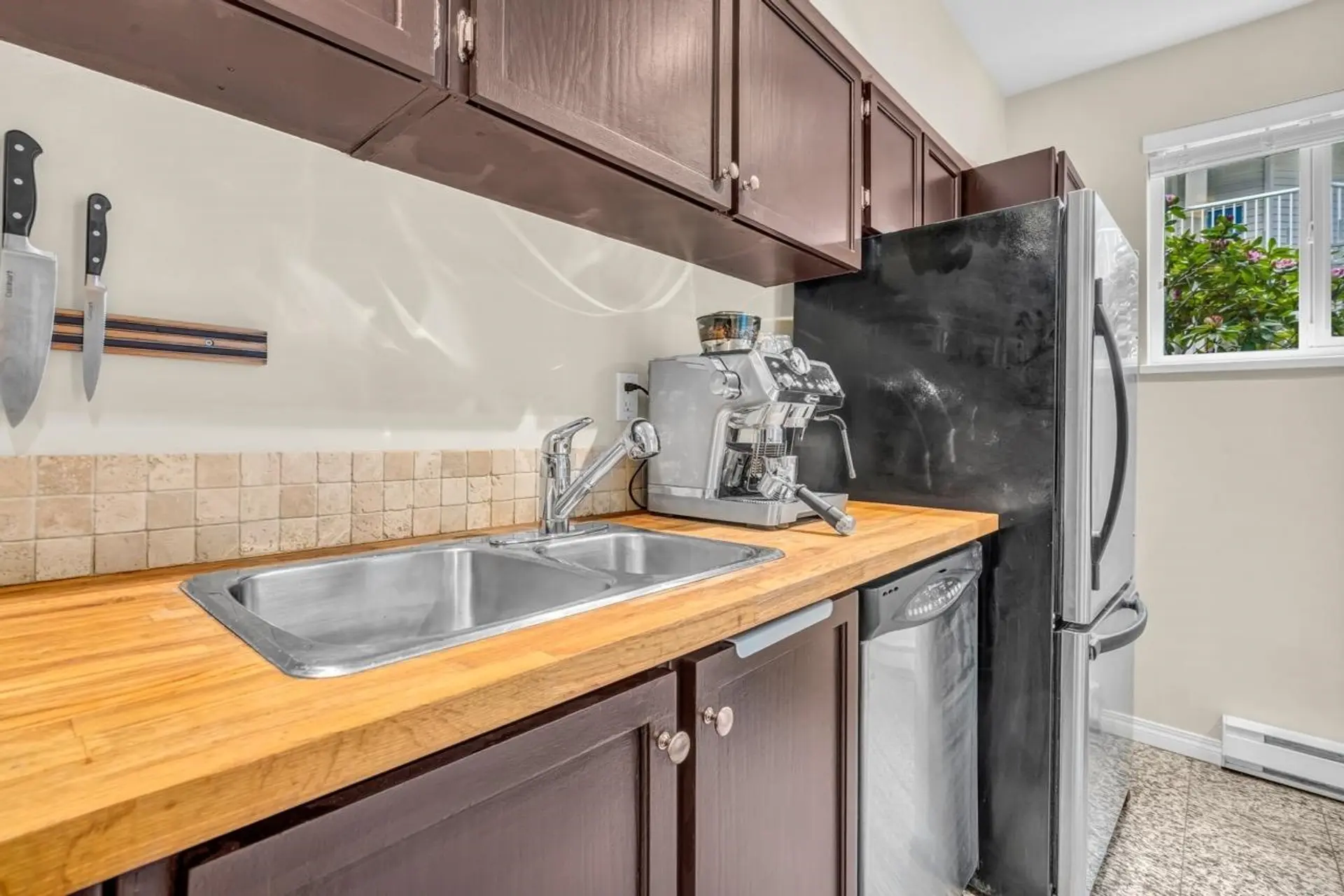 Property at #11 877 W 7TH AVENUE, Vancouver, BC