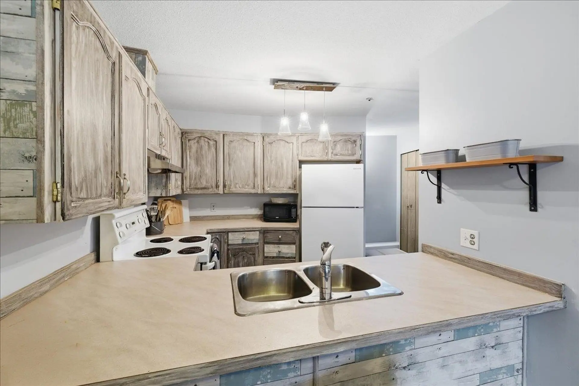 Property at #311 11595 FRASER STREET, Maple Ridge, BC