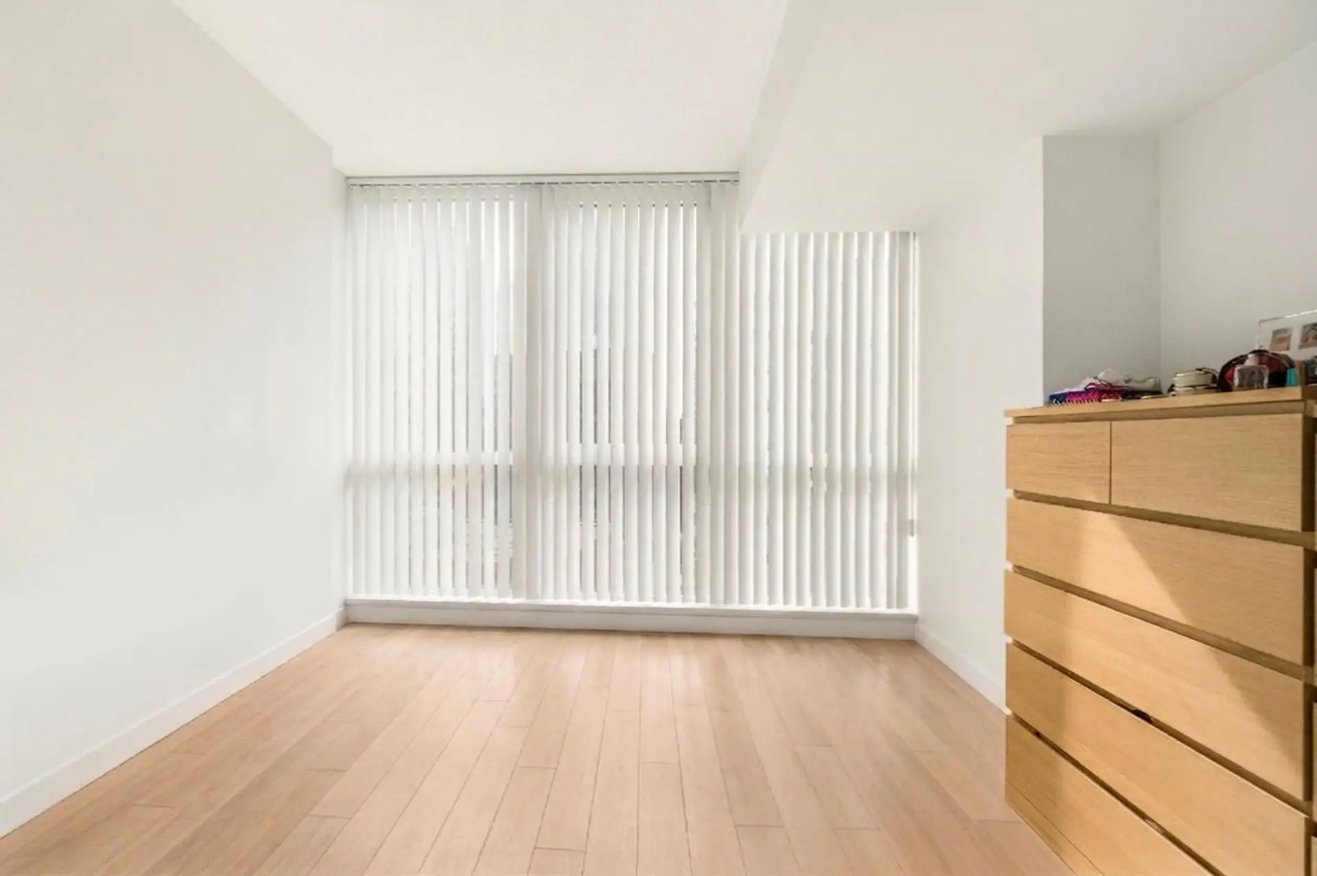 Property at #1308 555 JERVIS STREET, Vancouver, BC